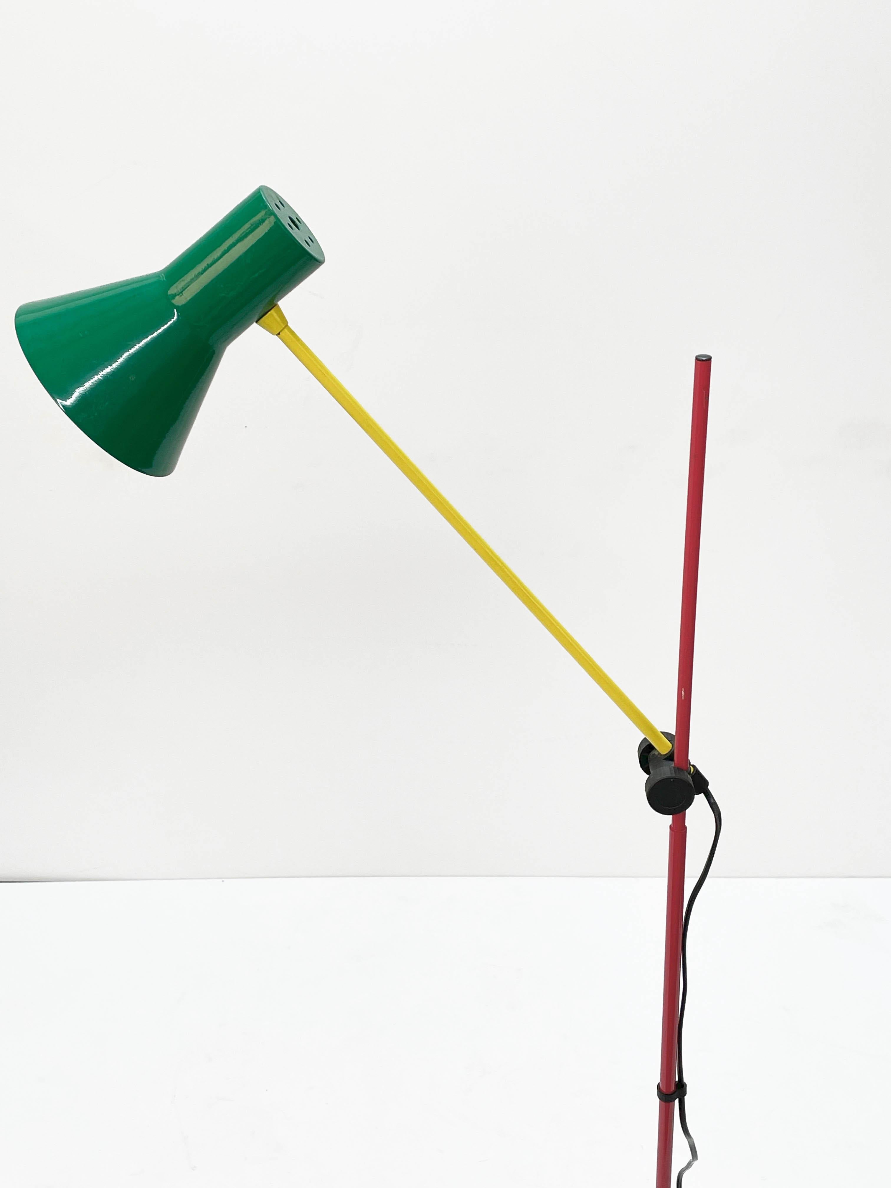 Veneta Lumi Pop Art Multicoloured Italian Floor Lamp for Memphis Milano, 1980s For Sale 8