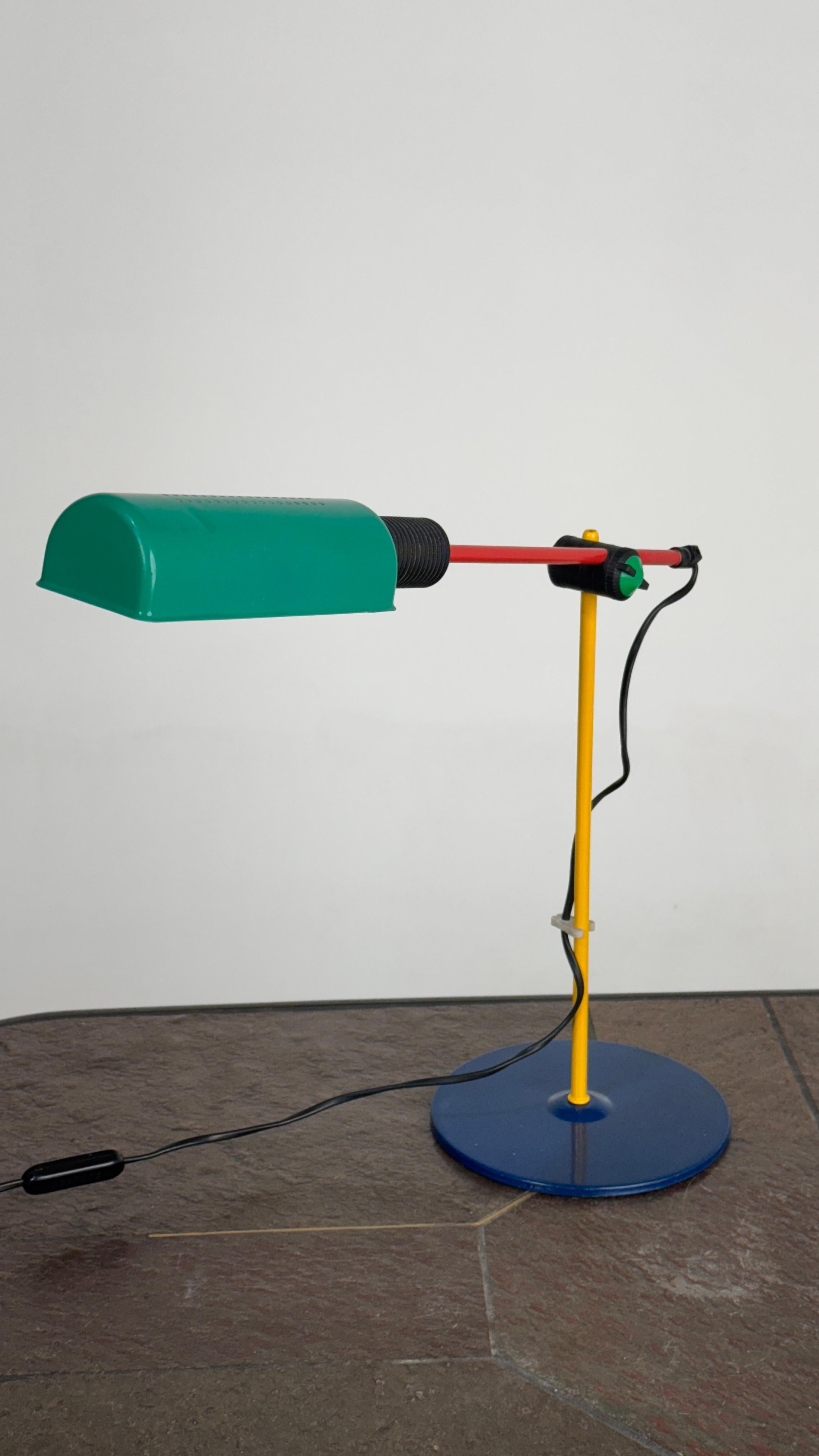 Lámpara de mesa Veneta Lumi Vintage Posmoderno en venta