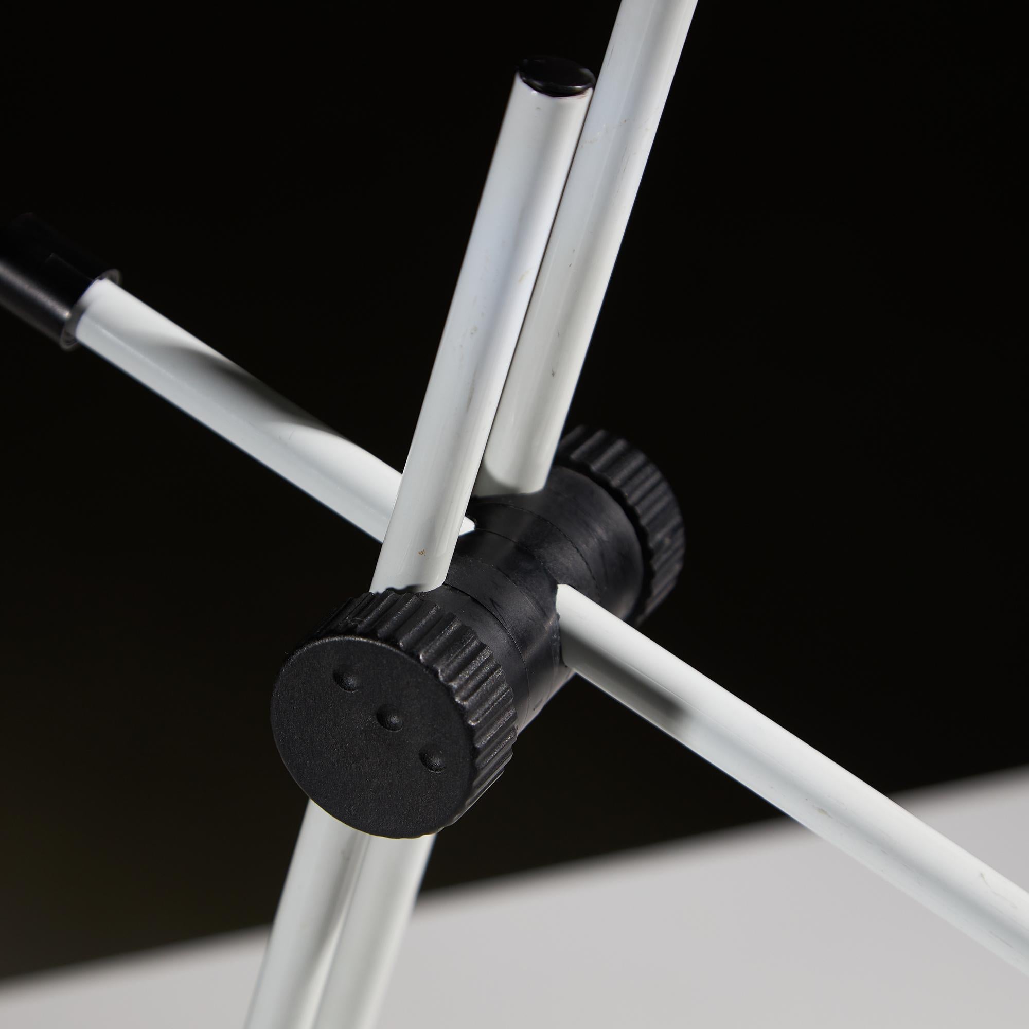 Veneta Lumi White Desk Lamp with Black Parts, 1980s 4