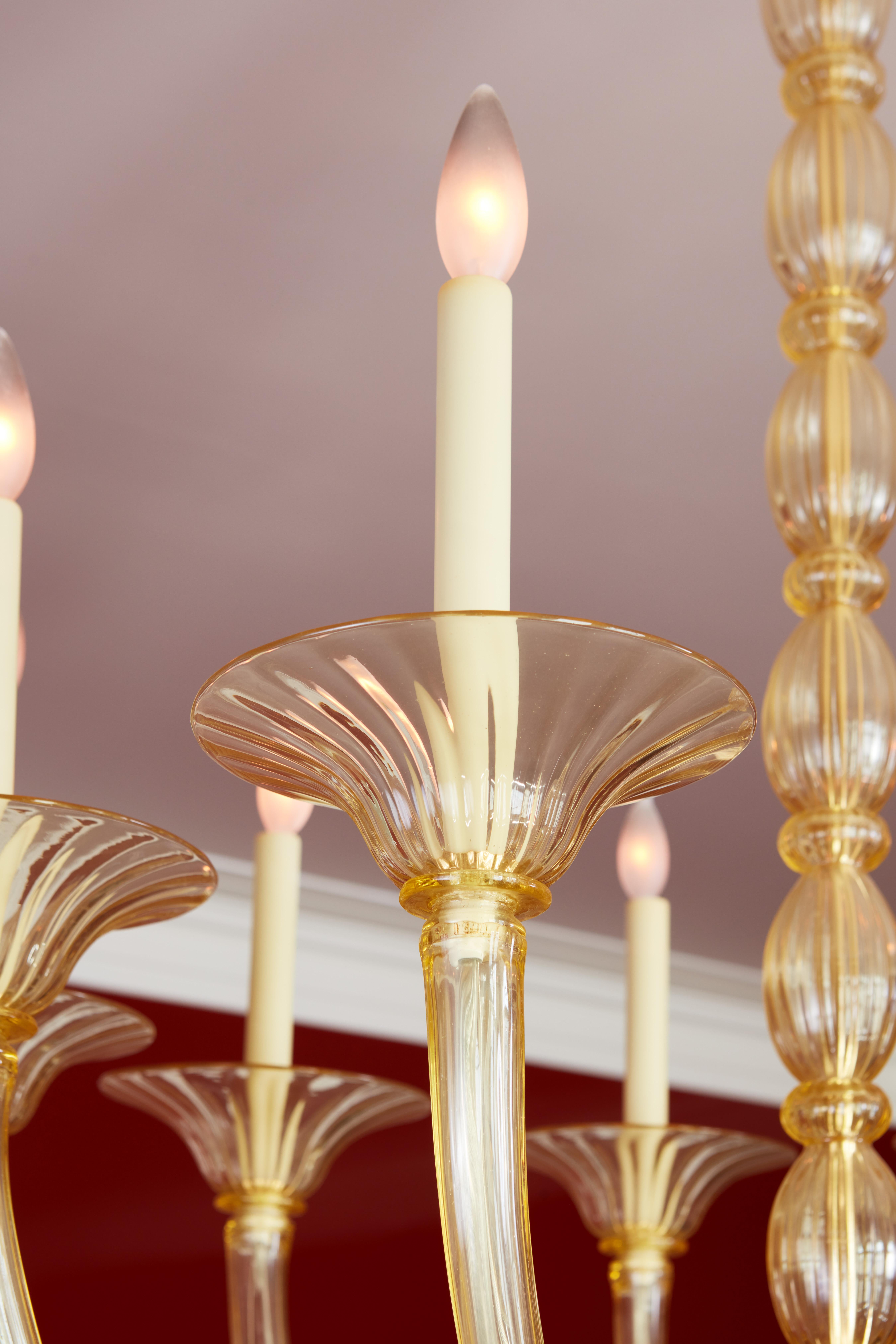 Moderno Lampadario veneziano a 10 luci color ambra in vendita