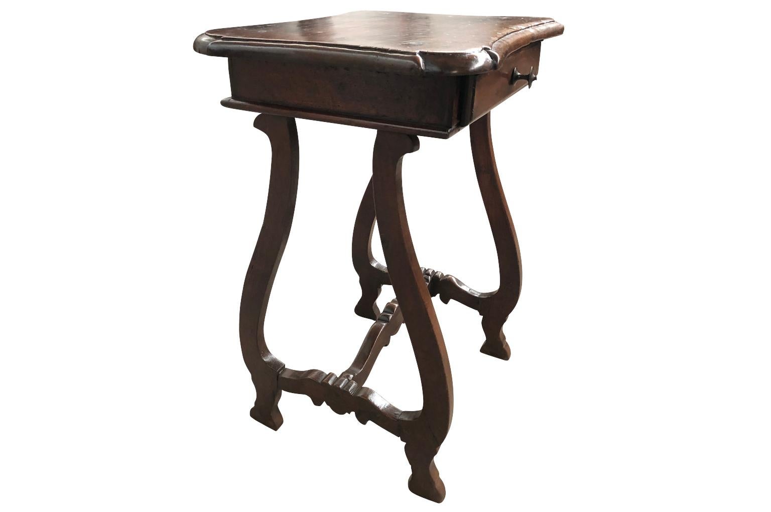 Venetian 18th Century Side Table In Good Condition In Atlanta, GA