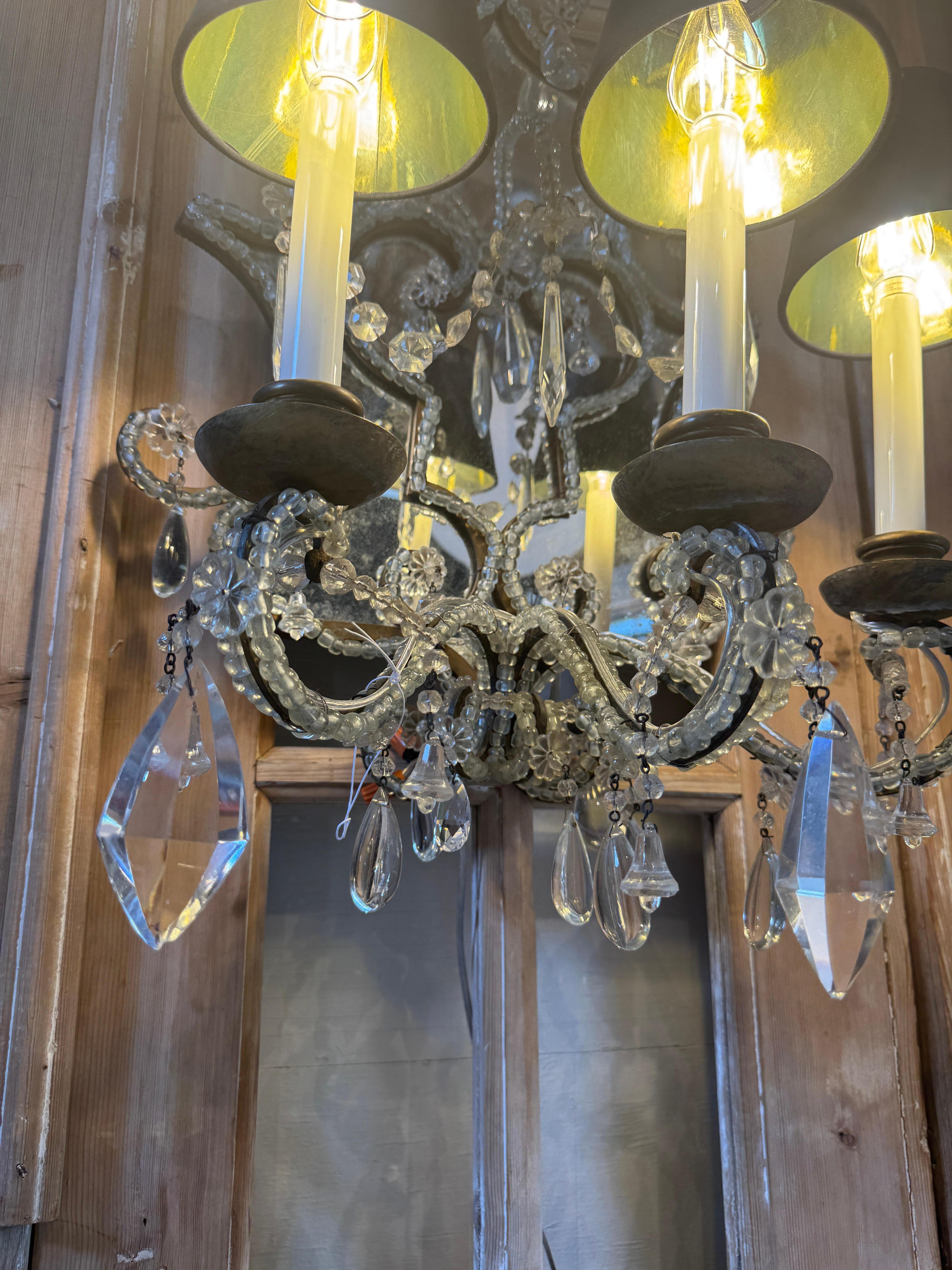 Paire d'appliques vénitiennes du XIXe siècle en miroir et en cristal en vente 4