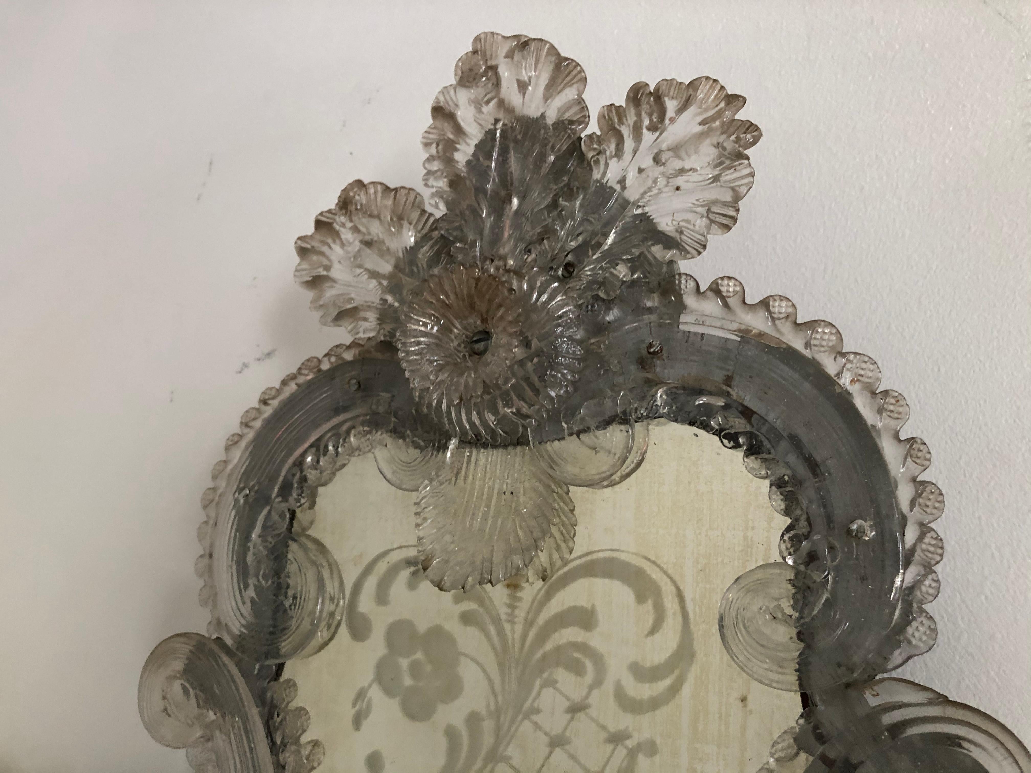 Venetian Antique Ornate Etched Decorative Mirror For Sale 3