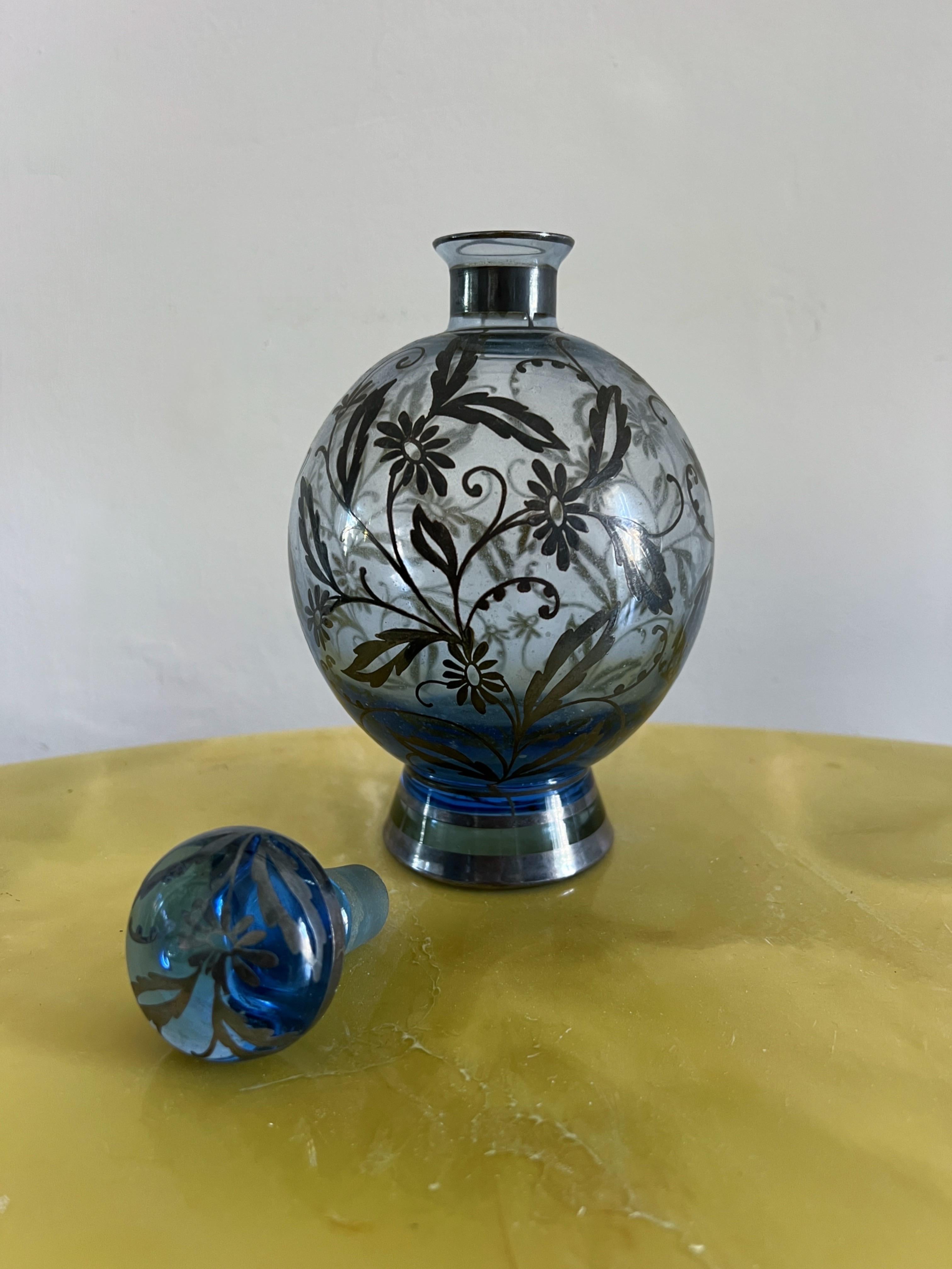 Silver Venetian Art Glass drinking set with bottle, 1920s  For Sale