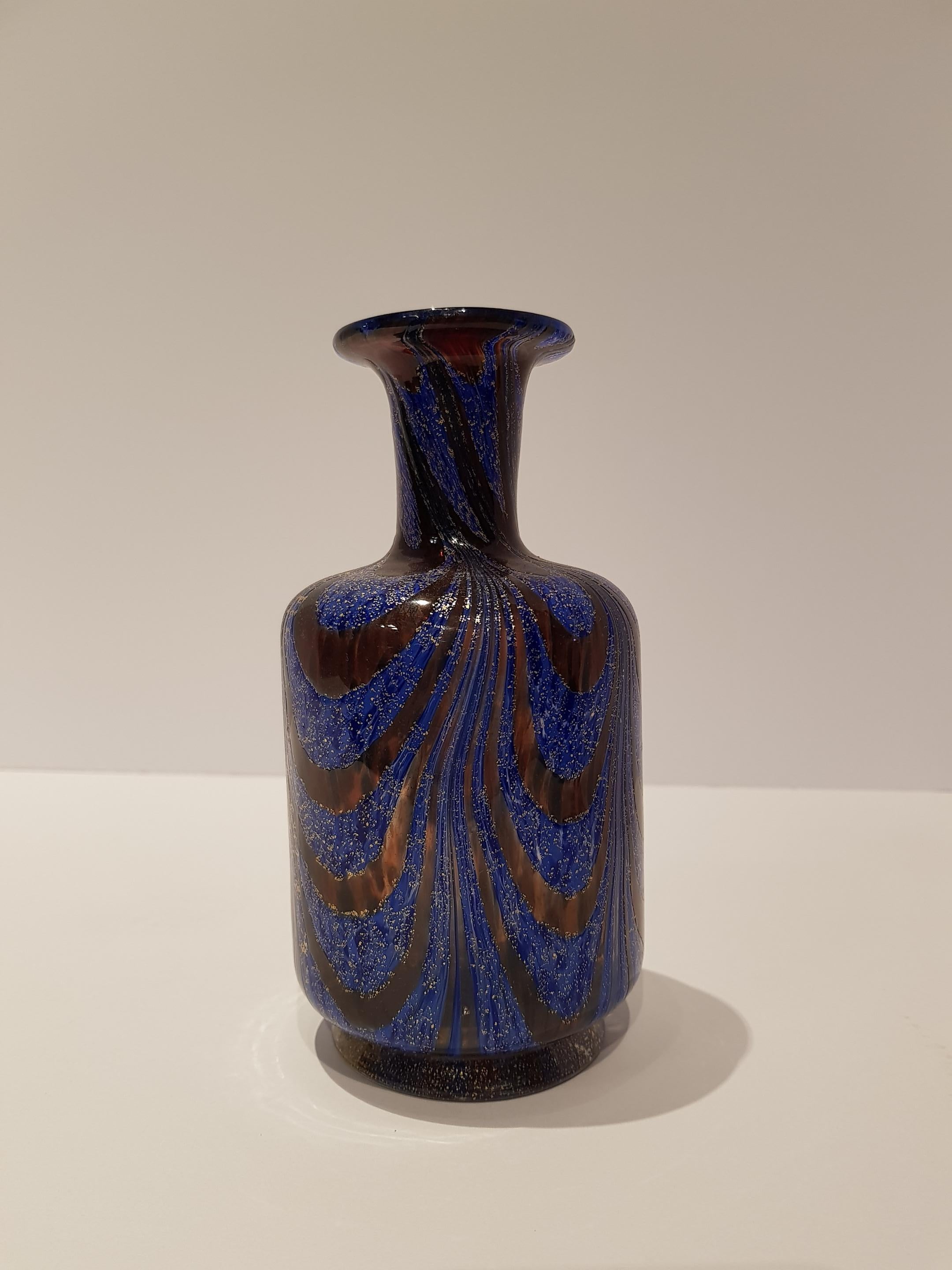 Art Nouveau Venetian Art Glass Vase Bottle Gold Pulled Feather Fenicio Aventurine Blue Deco For Sale