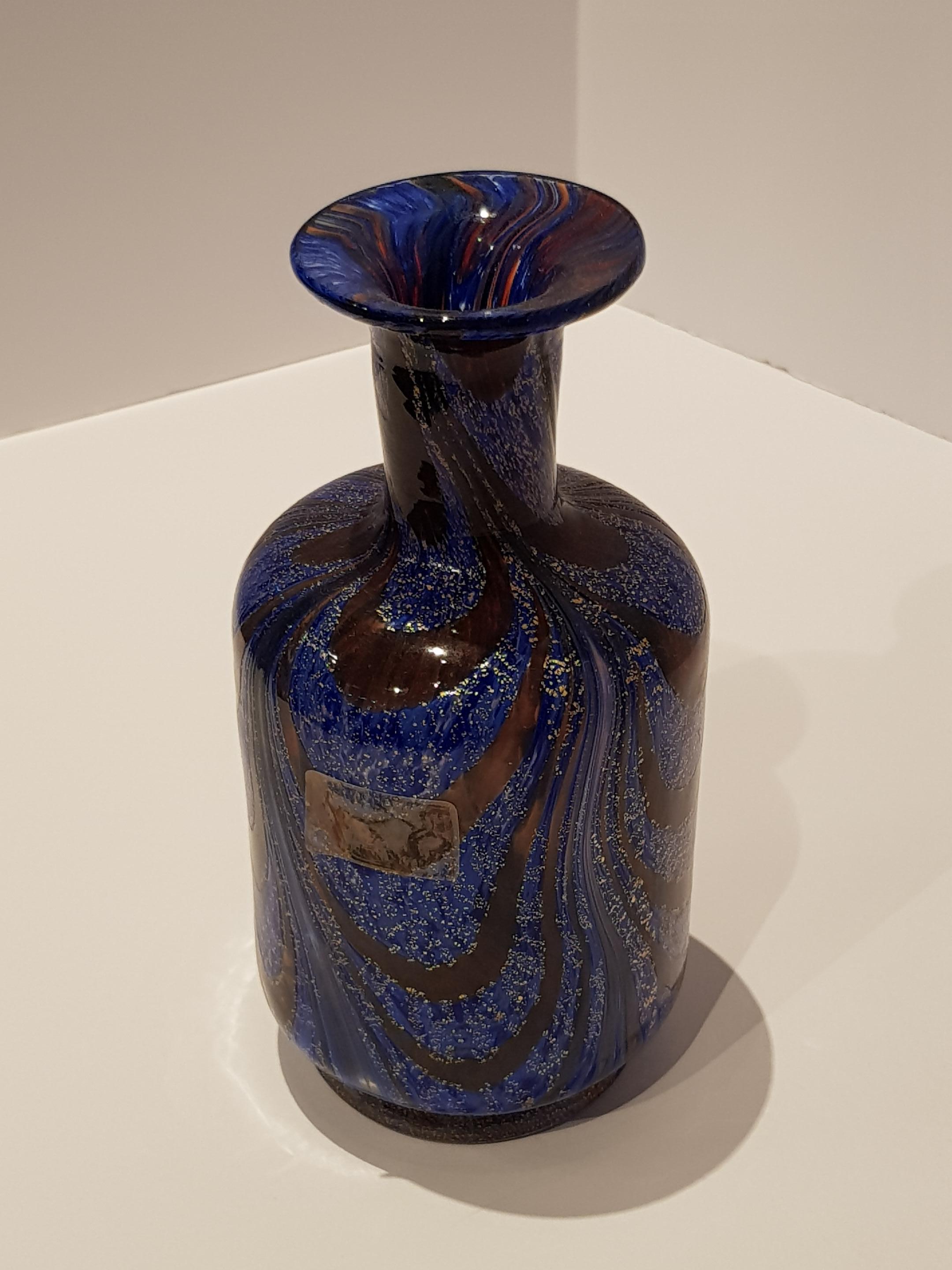 20th Century Venetian Art Glass Vase Bottle Gold Pulled Feather Fenicio Aventurine Blue Deco For Sale