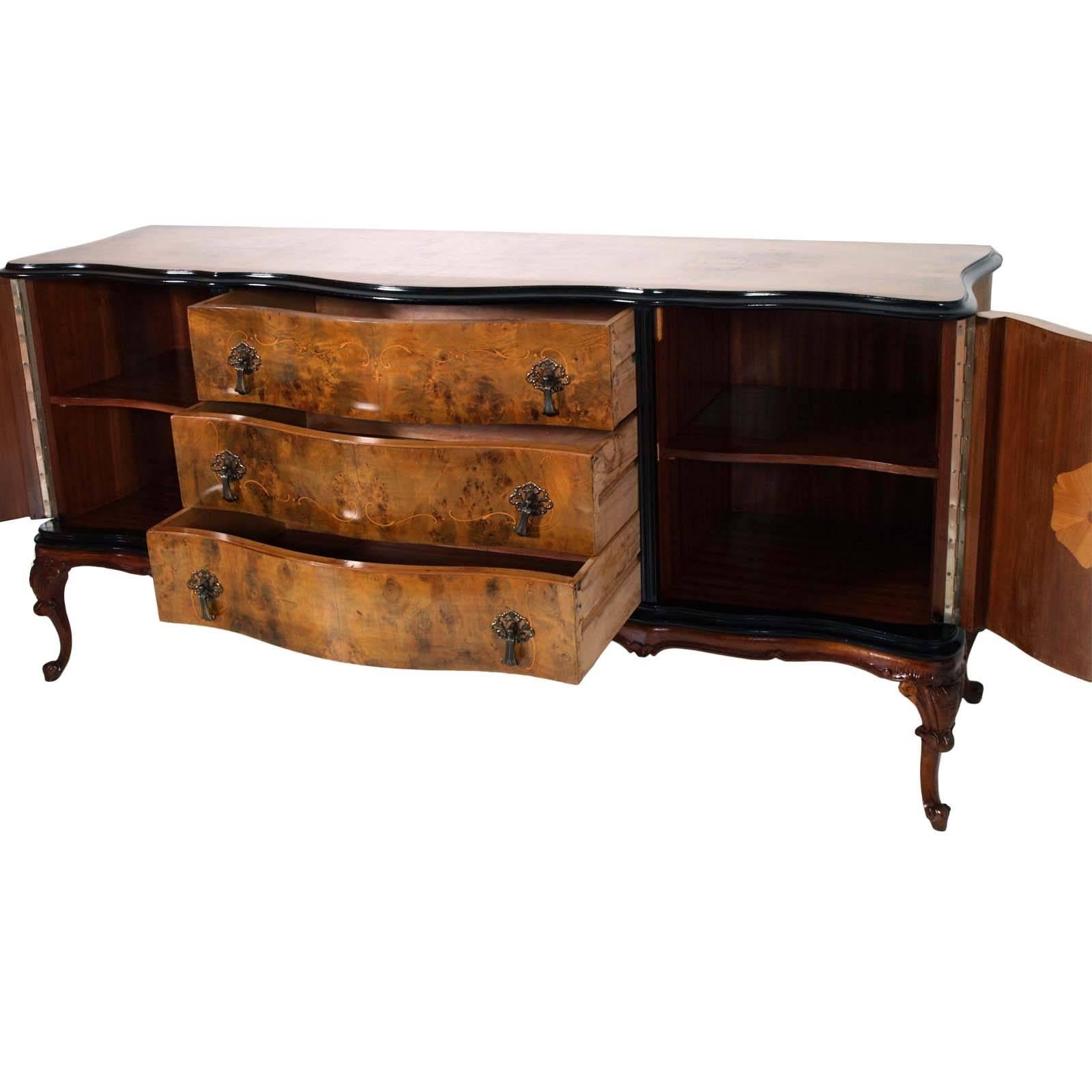 Credenza Barroca Veneciana de Alta Calidad con Espejo Hoja de Oro , Nogal Burl en venta 1