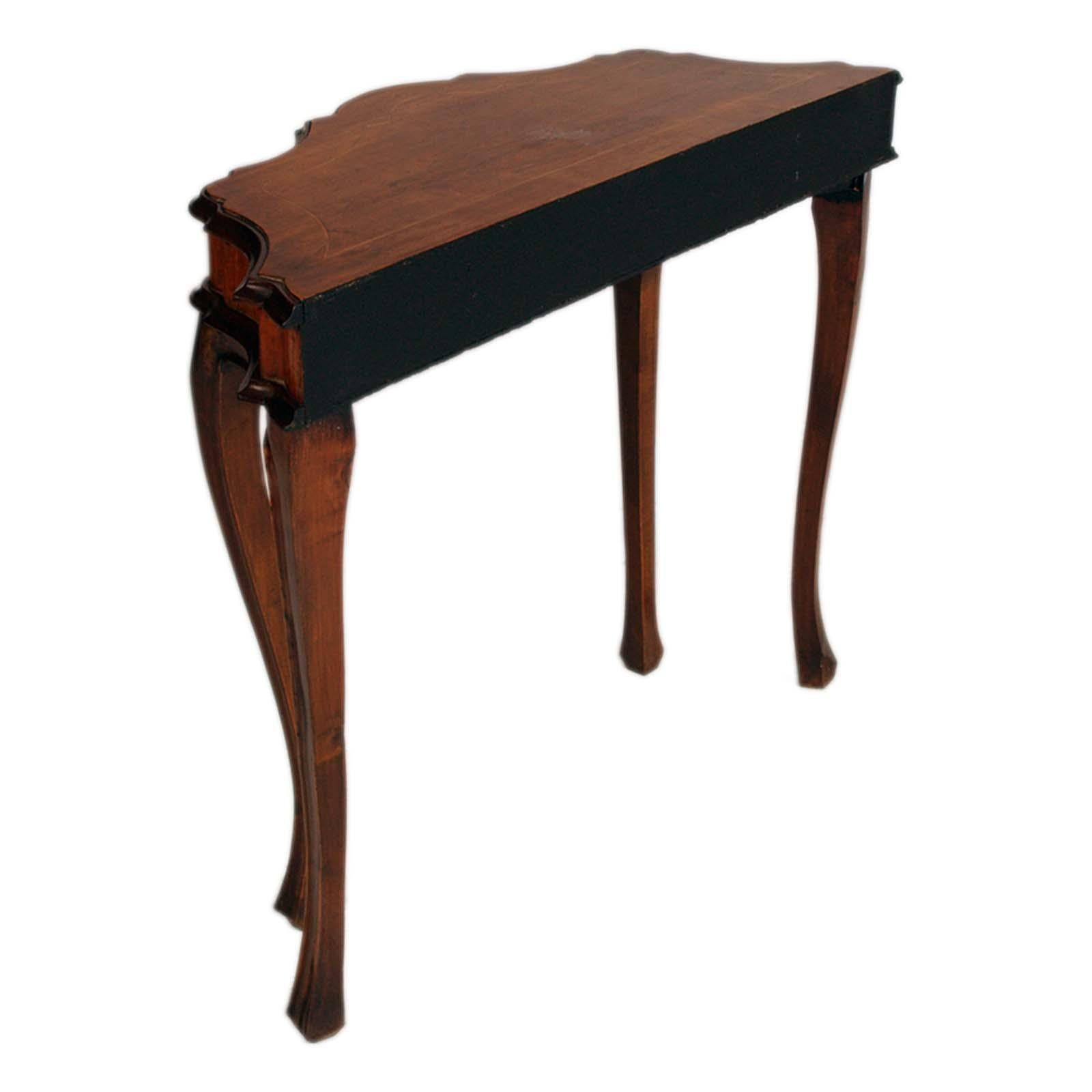 Venetian Baroque Console from Early 1900s, Carved and Inlaid Walnut Wax Polished In Good Condition For Sale In Vigonza, Padua