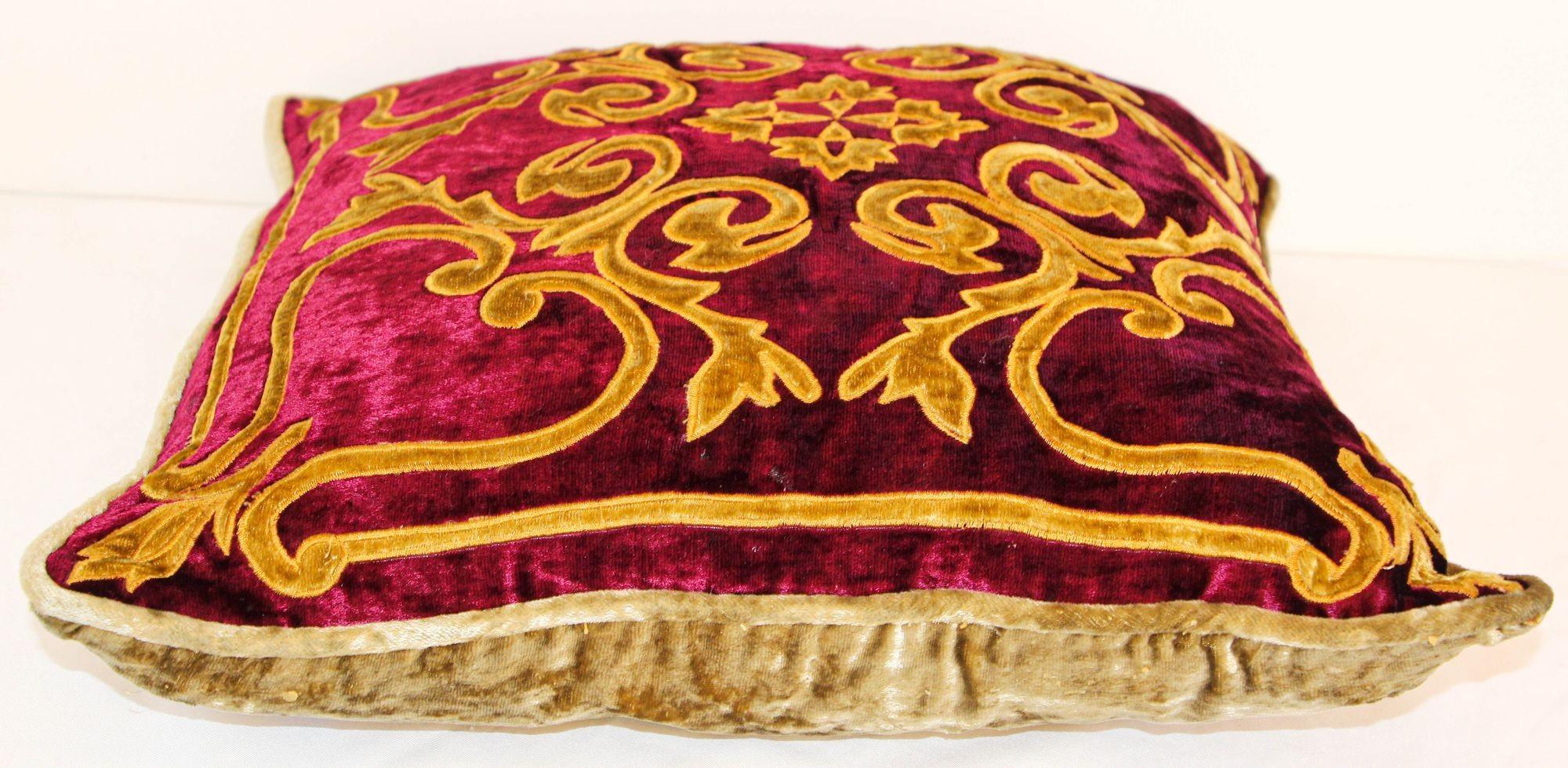 Venetian Baroque Red and Gold Velvet Pillows with Elaborate Applique Work a Pair For Sale 2