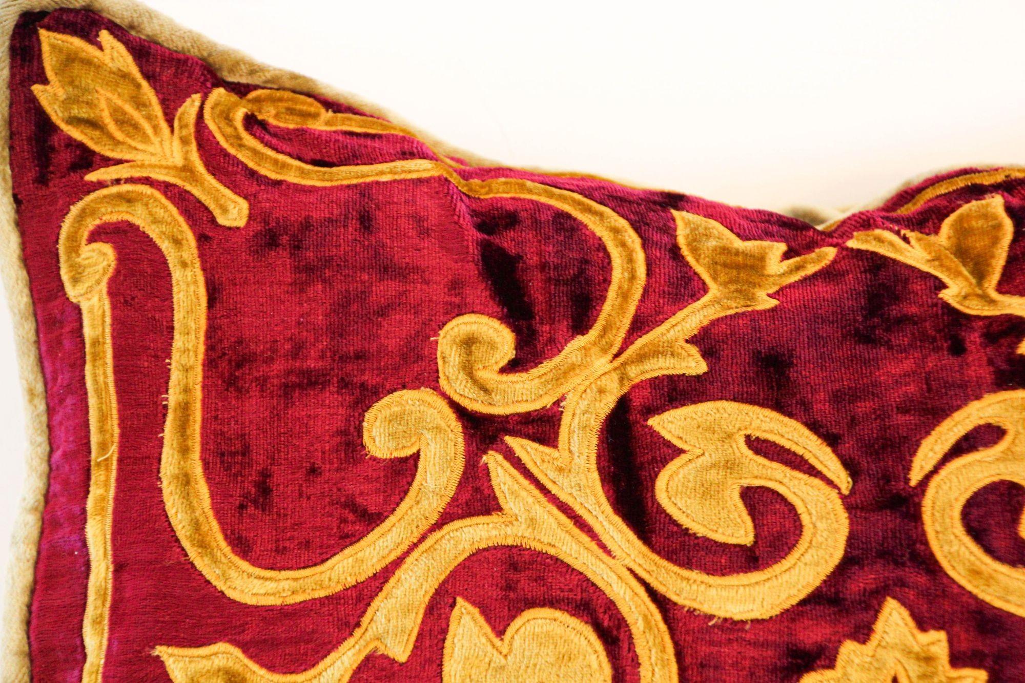 Venetian Baroque Red and Gold Velvet Pillows with Elaborate Applique Work a Pair In Good Condition For Sale In North Hollywood, CA