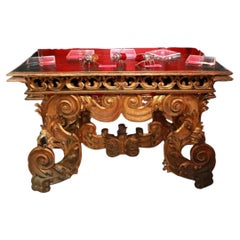 Venetian Baroque Walnut Console Table. Venice, circa 1720