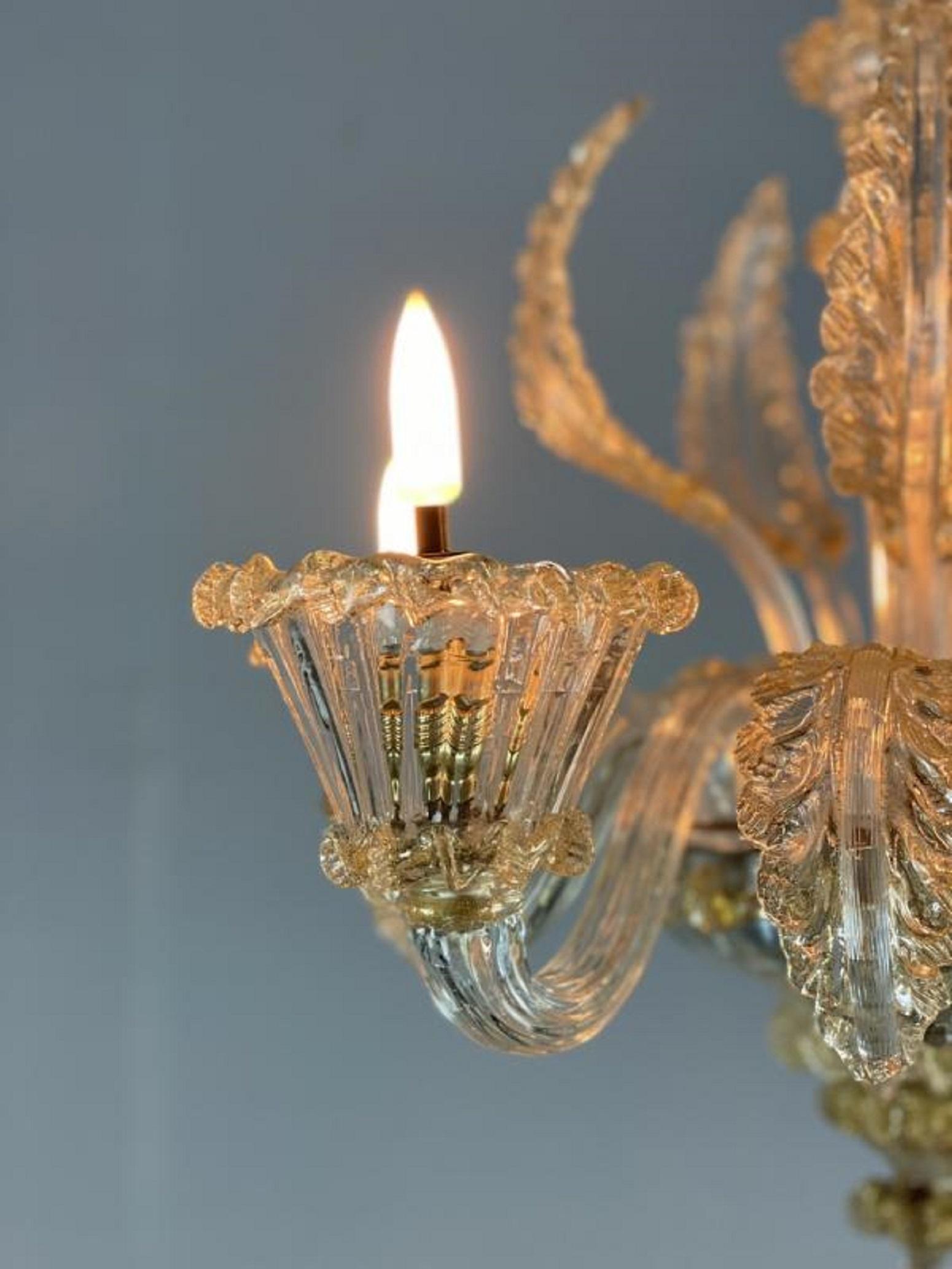 Venetian Barovier Chandelier In Gilded Murano Glass, Italy, 1940s In Good Condition For Sale In Brussels, BE