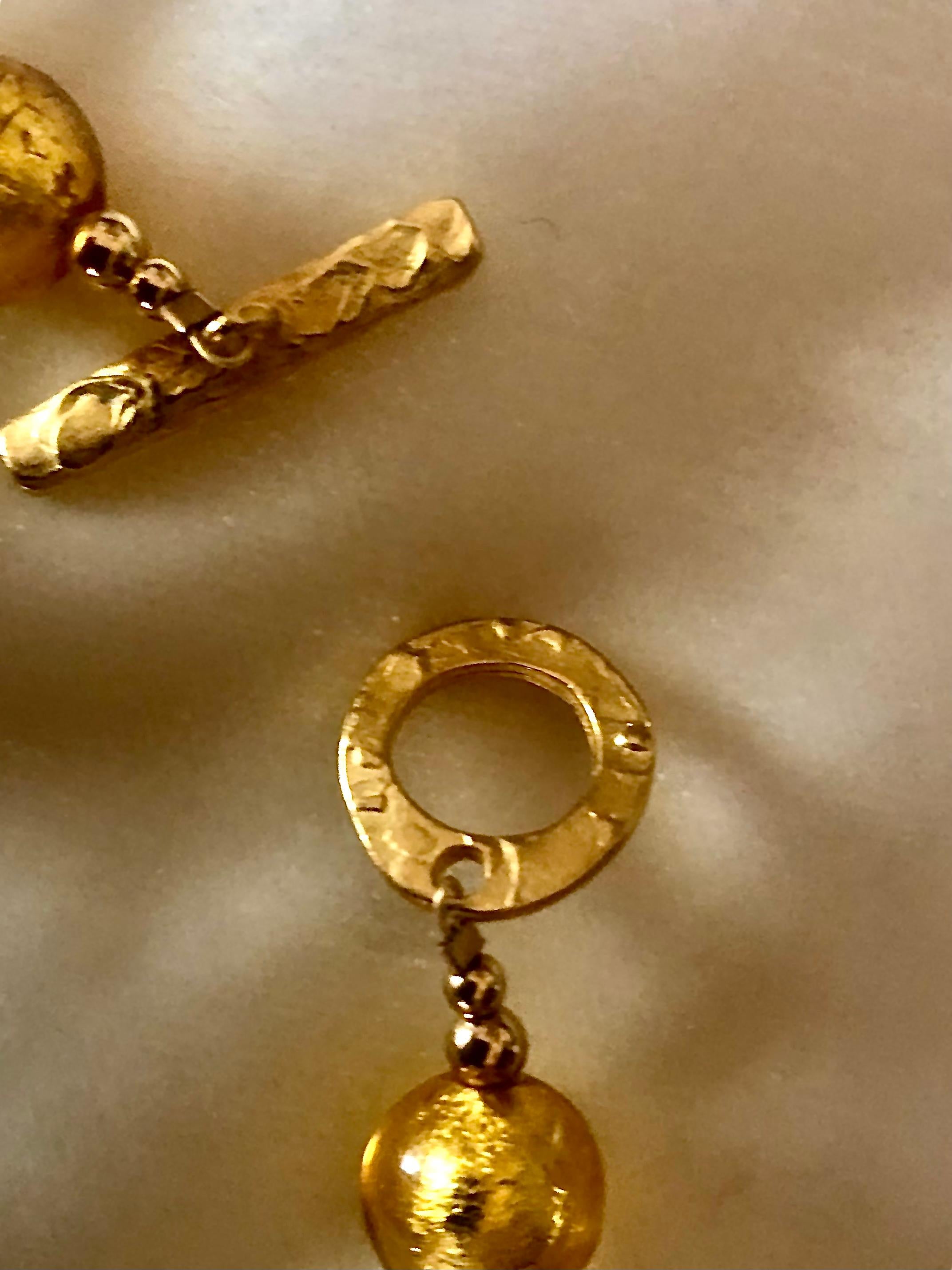 Venetian beads and pearl necklace In New Condition For Sale In New Orleans, LA
