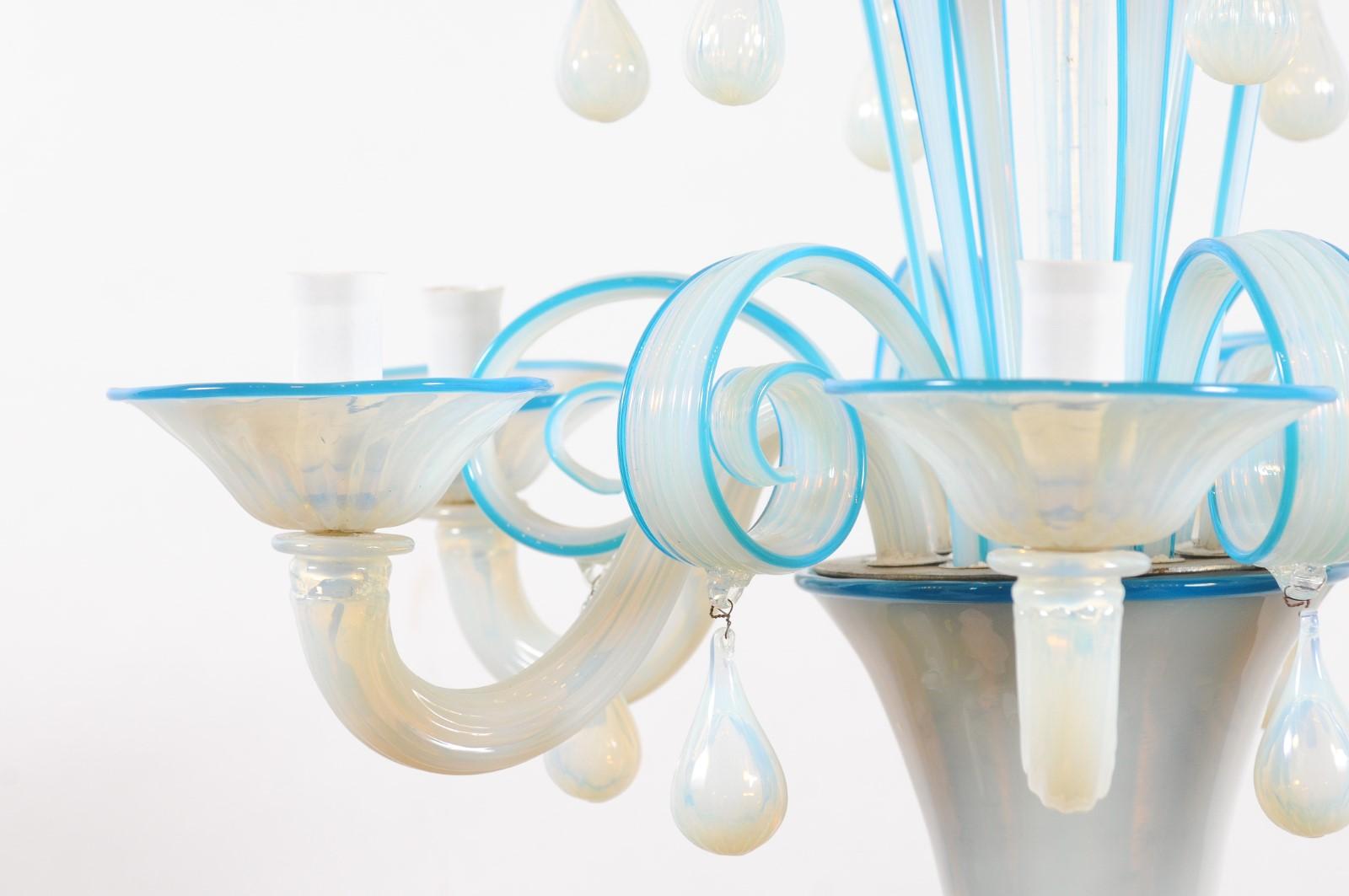 Lustre à 8 lumières en verre soufflé bleu vénitien, Italie 20e siècle en vente 8