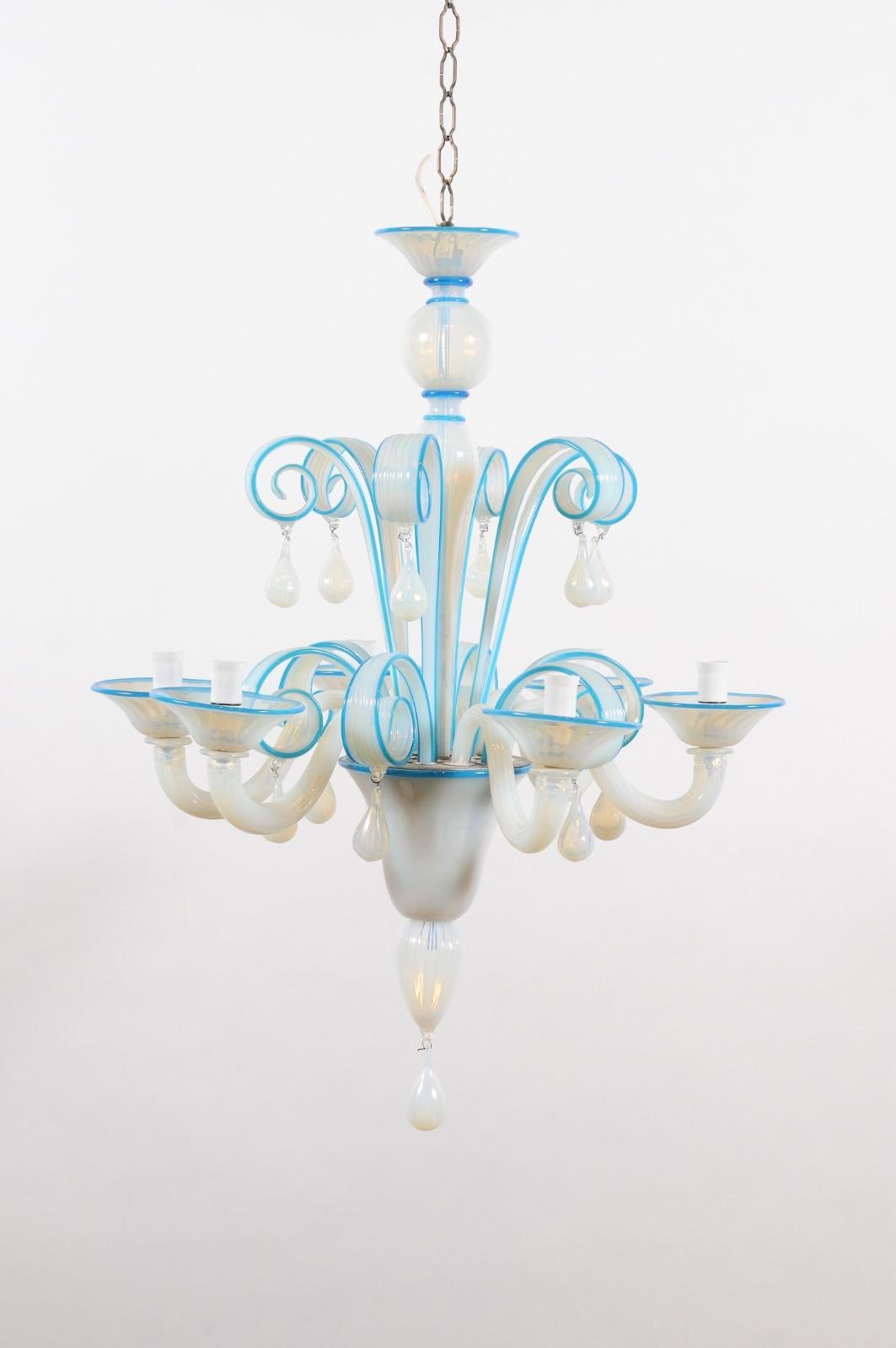 Lustre à 8 lumières en verre soufflé bleu vénitien, Italie 20e siècle en vente 2