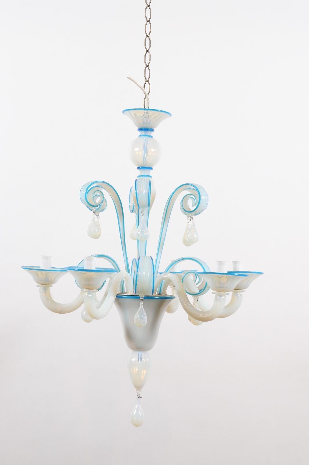 Lustre à 8 lumières en verre soufflé bleu vénitien, Italie 20e siècle en vente 4