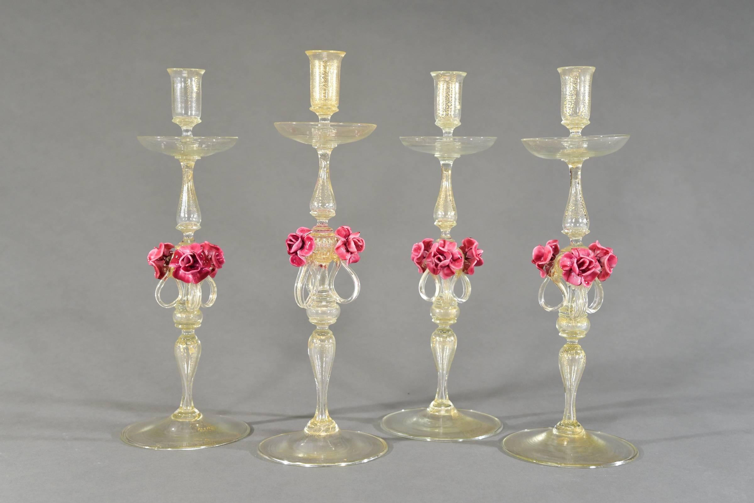 Gilt 5 Pc. Venetian Centerpiece Set Candlesticks w/ Gold Leaf Applied Pink Roses For Sale