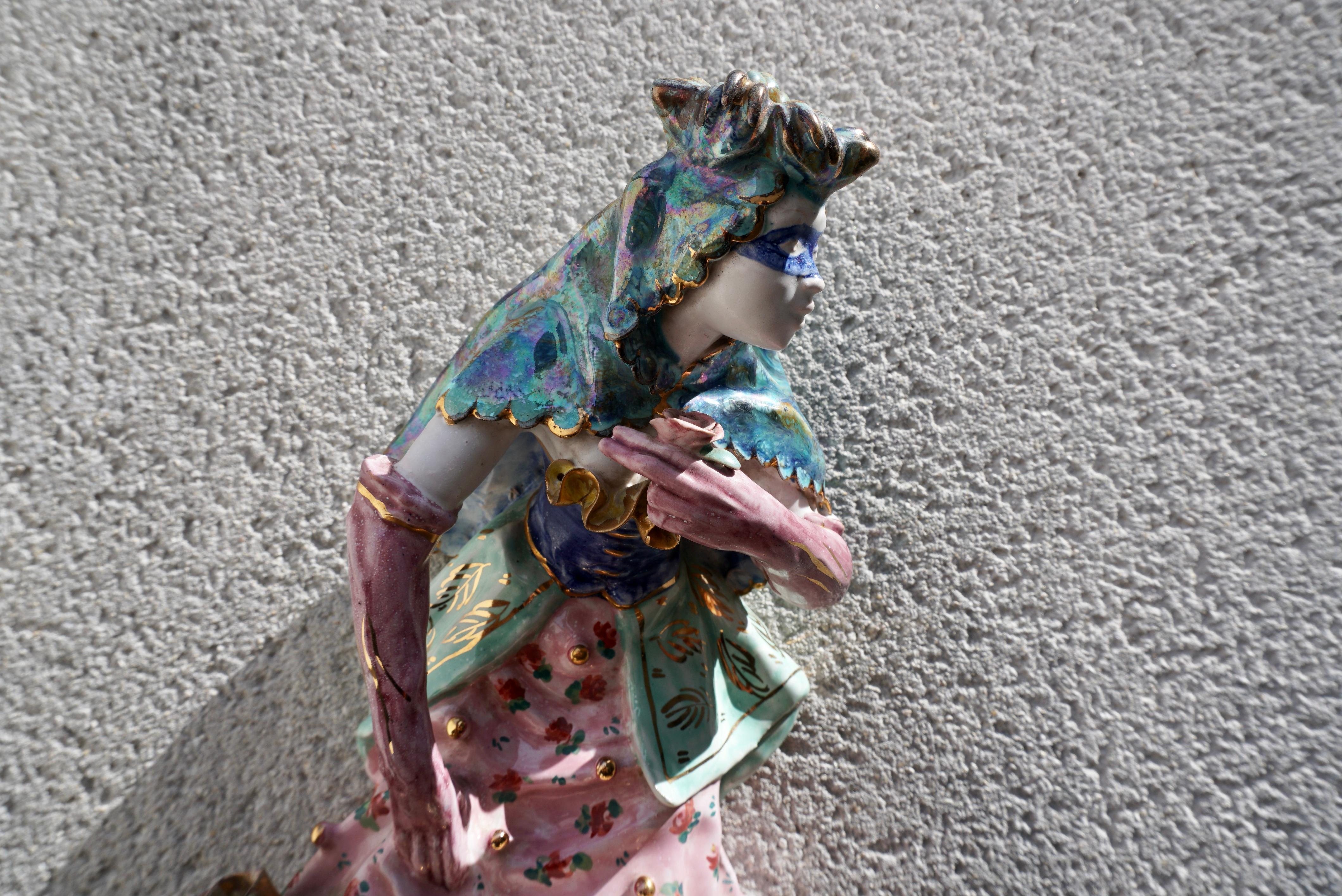 Venezianische Karnevalsmaske-Skulptur aus Keramik, 1950er Jahre im Angebot 1