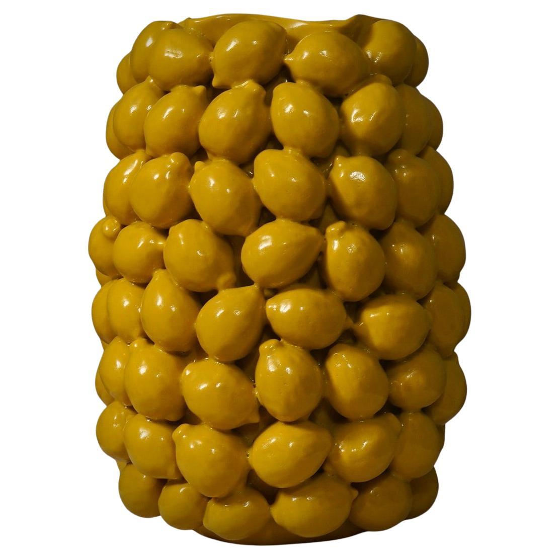 Vasi tondi in ceramica veneziana di colore giallo, 2020 in vendita