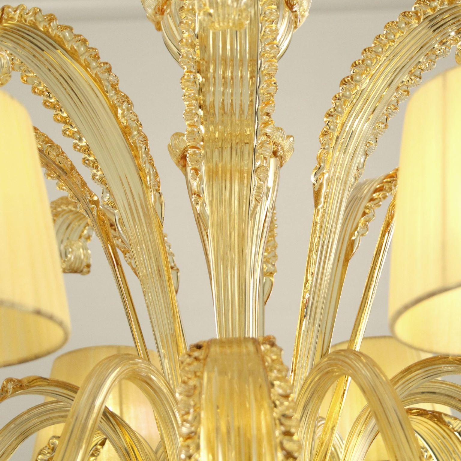 Contemporary Venetian Chandelier 6 Arms, Amber Murano Glass by Multiforme in stock For Sale