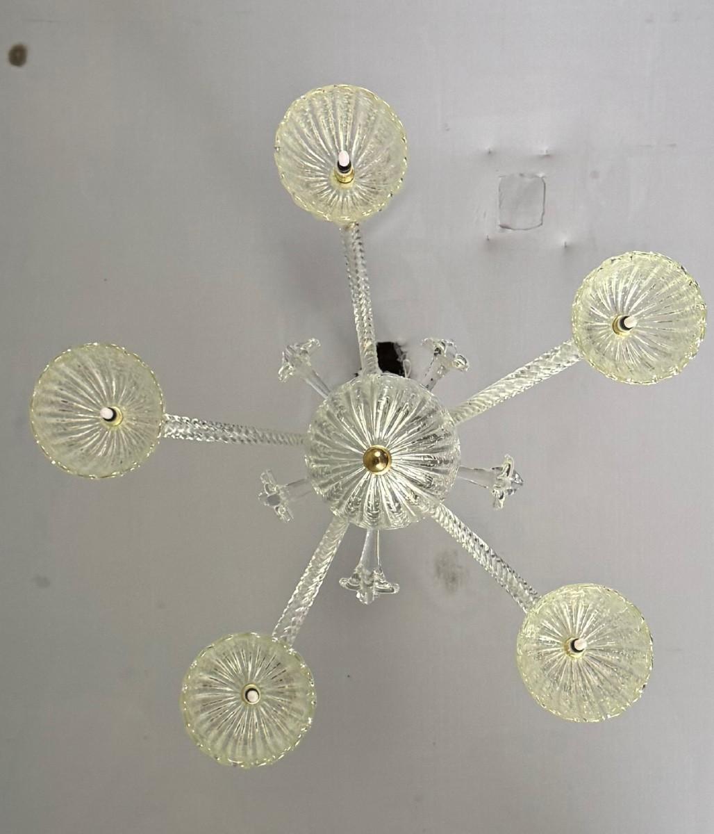 Venetian Chandelier By Barovier In Colourless Murano Glass, Circa 1940 For Sale 2