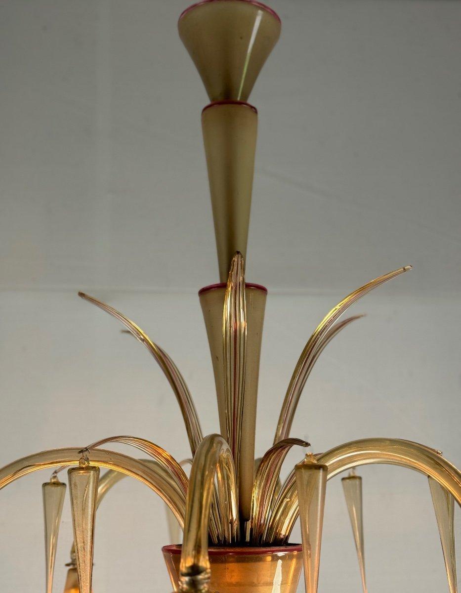 Italian Venetian Chandelier In Beige/gray Murano Glass Bordered With A Red Line For Sale