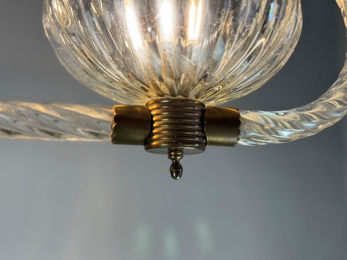 Art Deco Venetian Chandelier In Colorless Murano Glass And Brass Circa 1950 For Sale