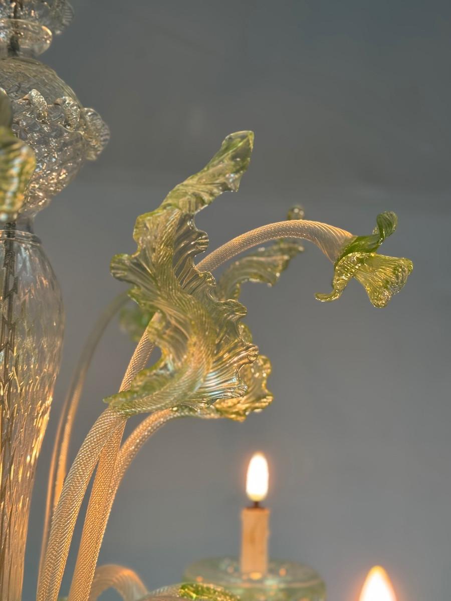 Art déco Lustre vénitien en verre de Murano incolore et vert, 6 bras de lumière en vente