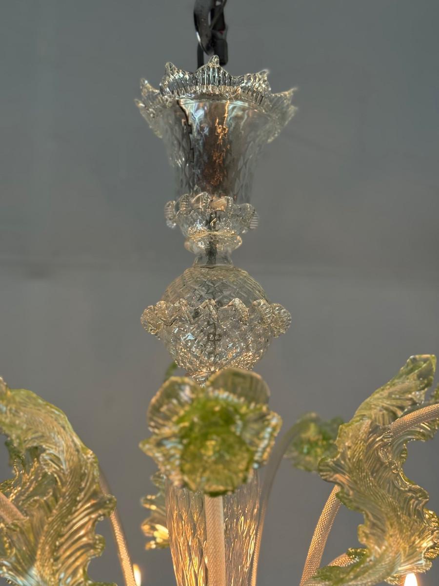 Verre Lustre vénitien en verre de Murano incolore et vert, 6 bras de lumière en vente