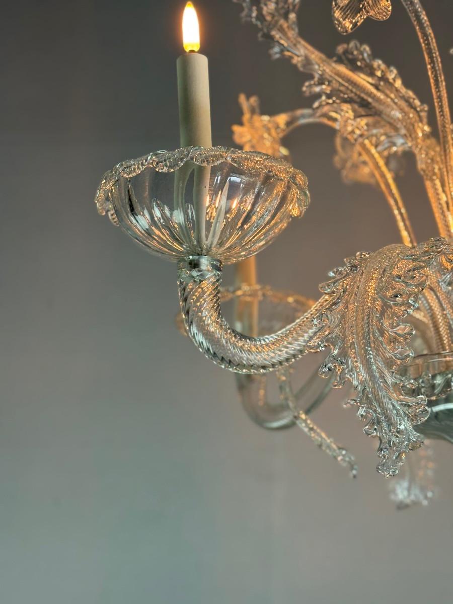 italien Lustre vénitien en verre de Murano incolore, 6 bras de lumière, circa 1940 en vente