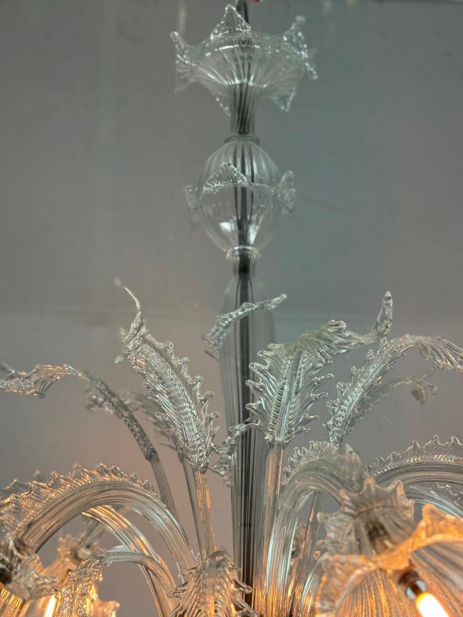Glass Venetian chandelier in colourless Murano glass, 7 light arms, circa 1930 For Sale