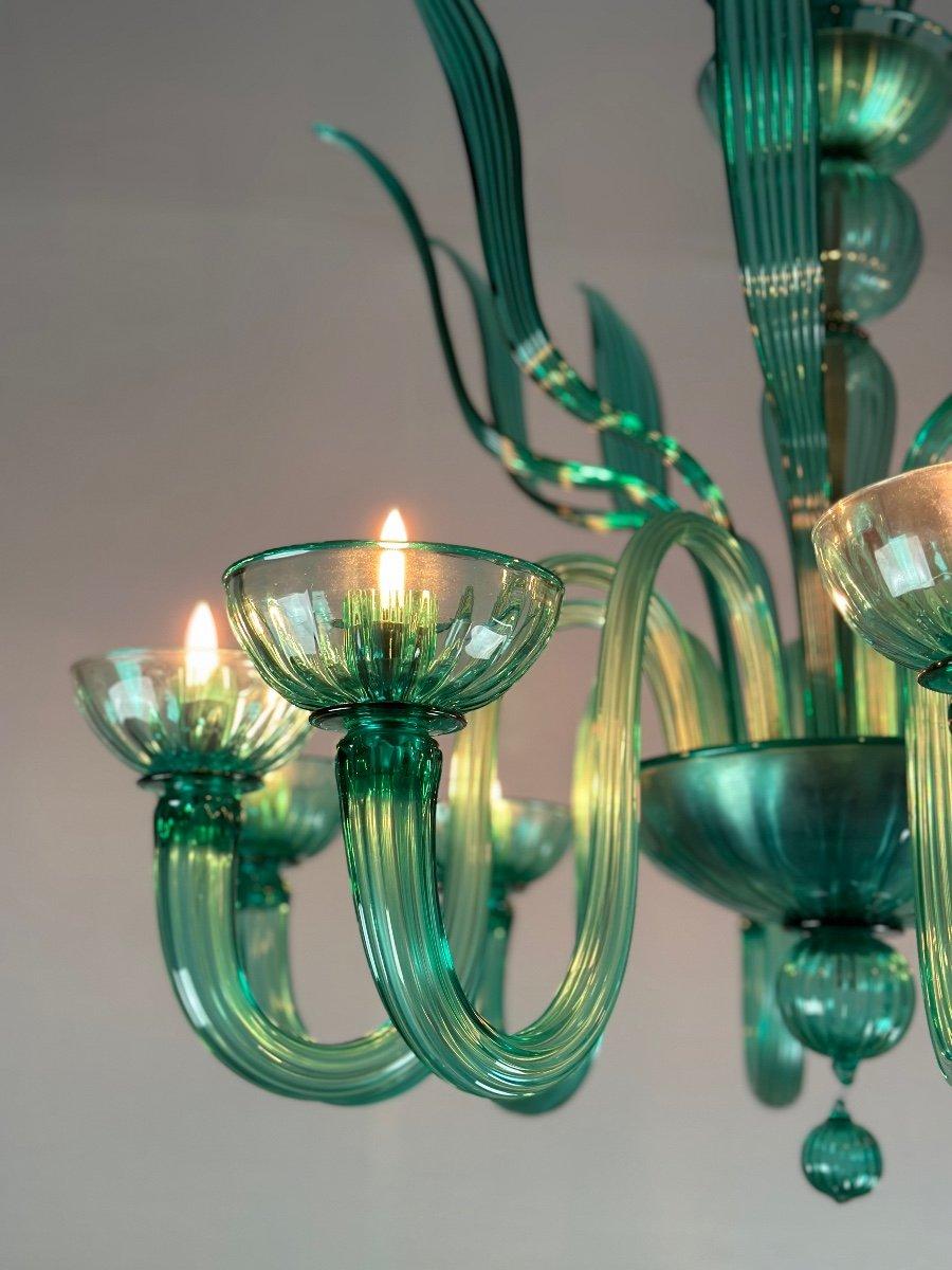 Venetian Chandelier In Emerald Murano Glass 10 Arms Of Light In Excellent Condition For Sale In Honnelles, WHT