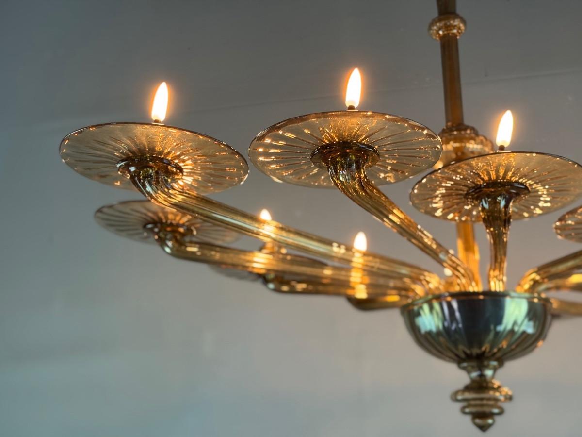 Venezianischer Kronleuchter aus goldbraunem Murano-Glas, ovale Form, von Venini im Angebot 2