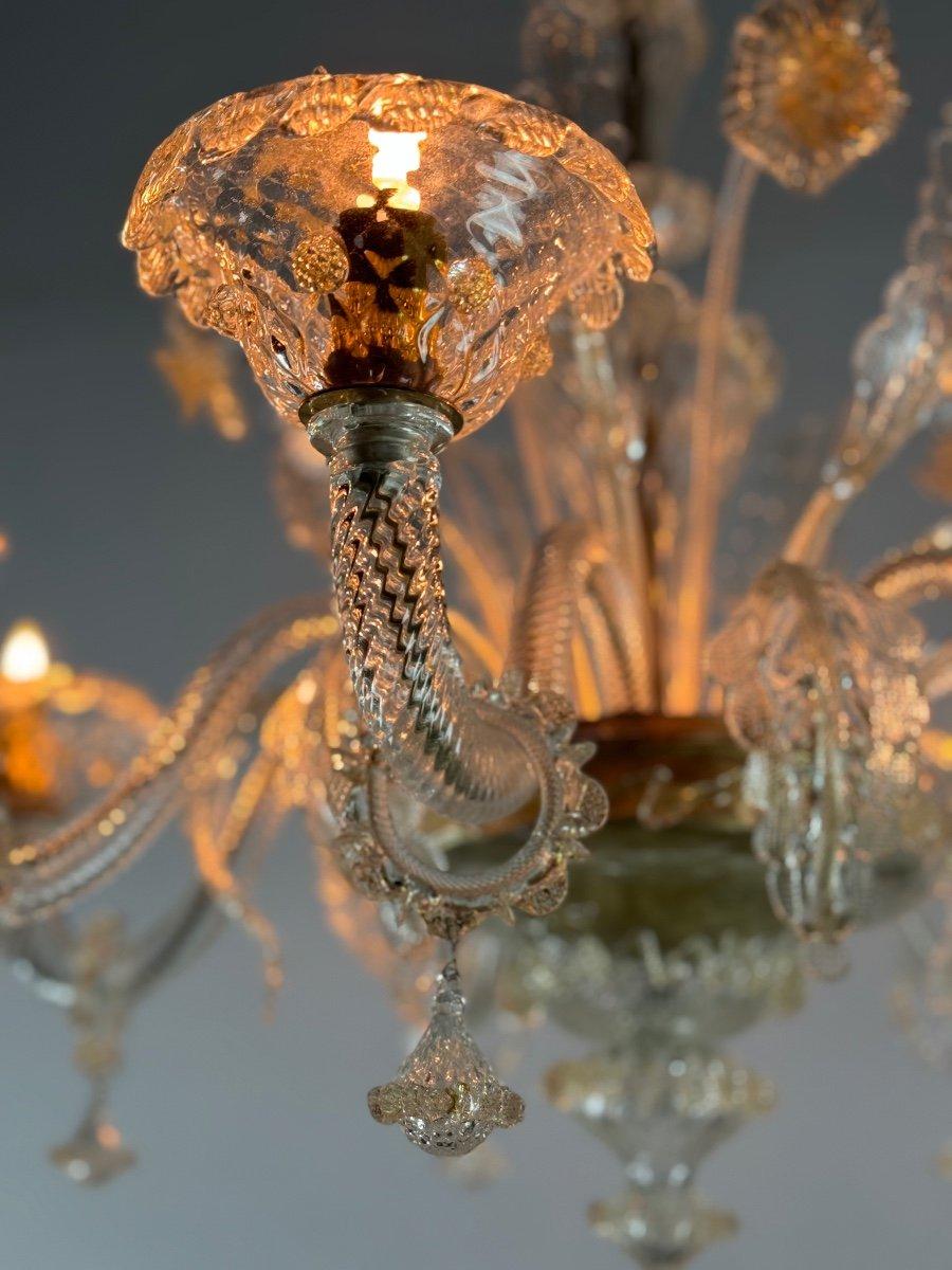 Lustre vénitien en verre doré de Murano, 7 bras de lumière Circa 1930 Excellent état - En vente à Honnelles, WHT