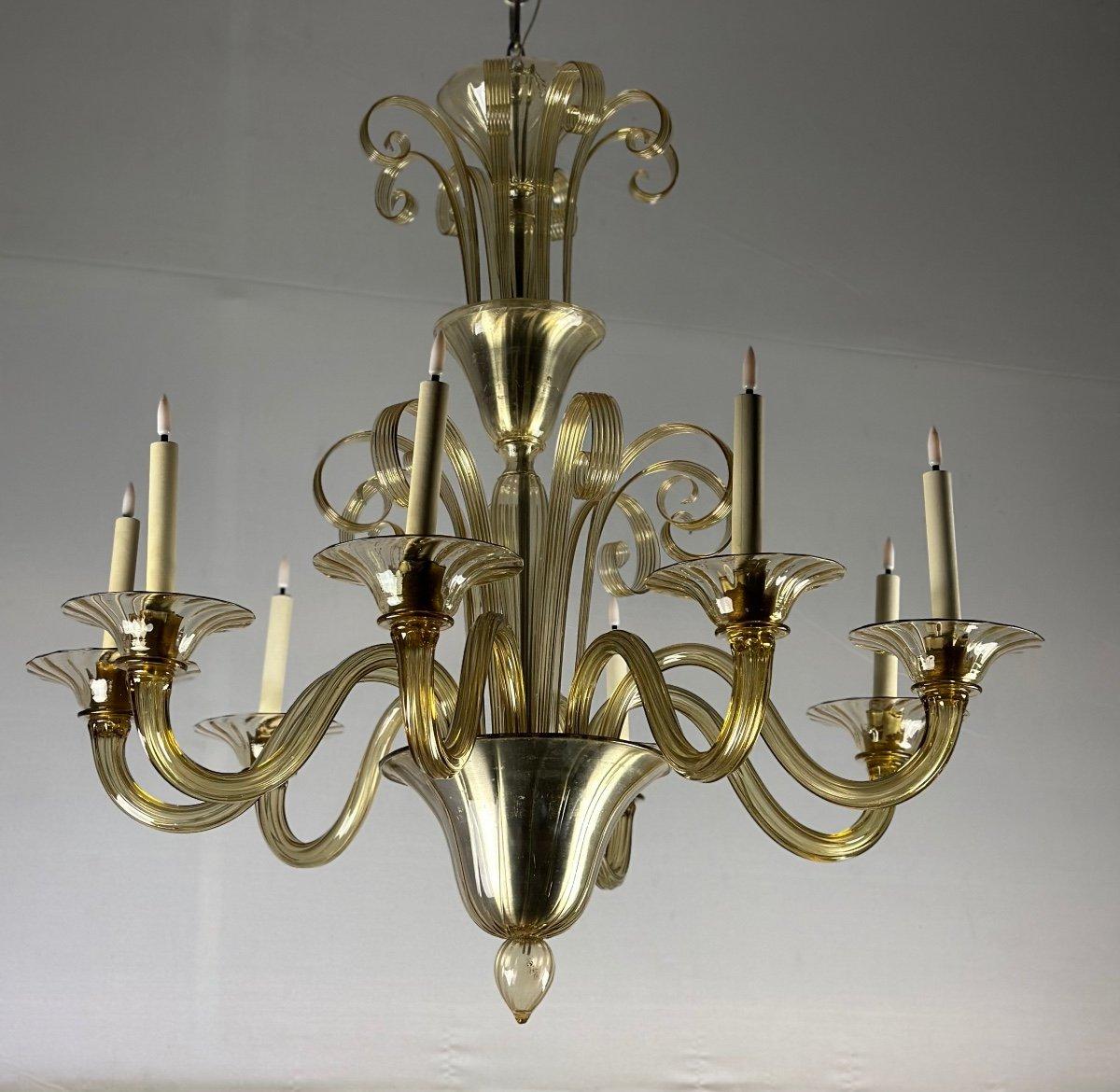 Venezianischer Kronleuchter aus goldenem Muranoglas, 8 Lichterarme CIRCA 1940 (20. Jahrhundert) im Angebot