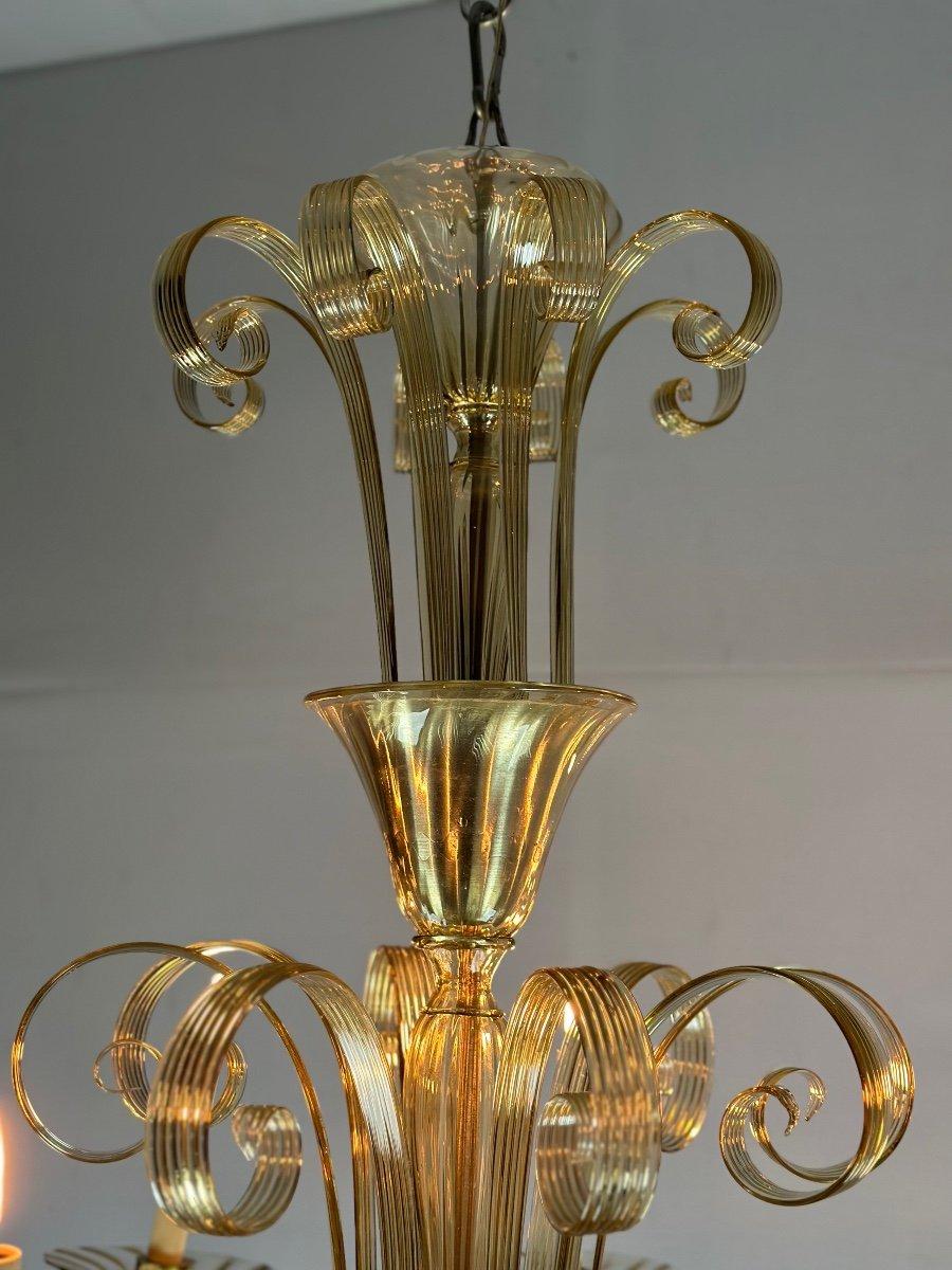 Metal Venetian Chandelier In Golden Murano Glass, 8 Arms Of Light Circa 1940 For Sale
