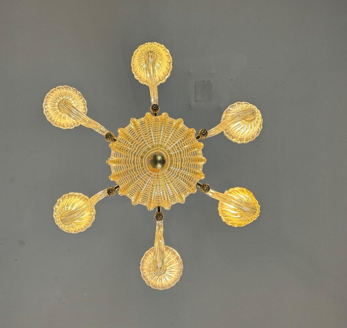 20ième siècle Lustre vénitien en verre de Murano doré et Reticello en vente