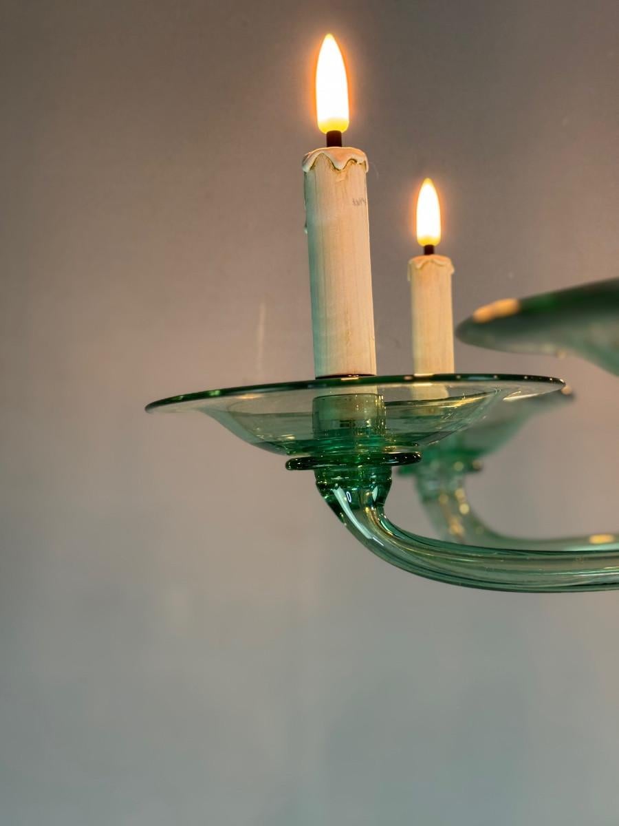 Art Deco Venetian chandelier in green Murano glass, Venini, circa 1920 For Sale