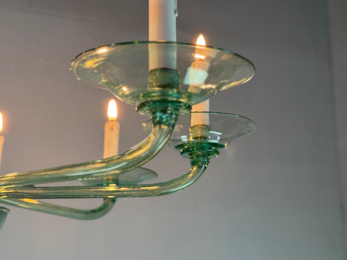 Venetian chandelier in green Murano glass, Venini, circa 1920 In Good Condition For Sale In Honnelles, WHT