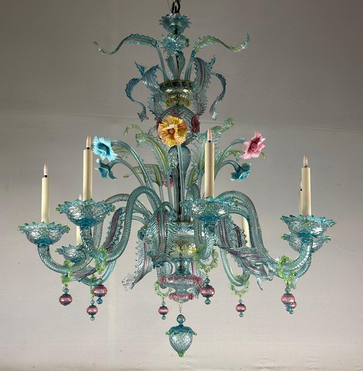 Important Venetian chandelier in Murano glass around 1920. new electrification, 2  chips and losses see photos