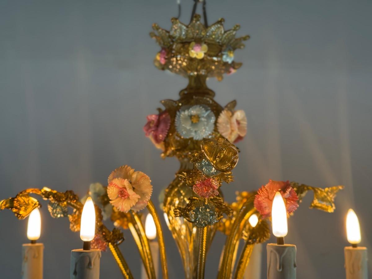 Araña veneciana de cristal de Murano multicolor con predominio del verde, 6 brazos de luz, hacia 1880