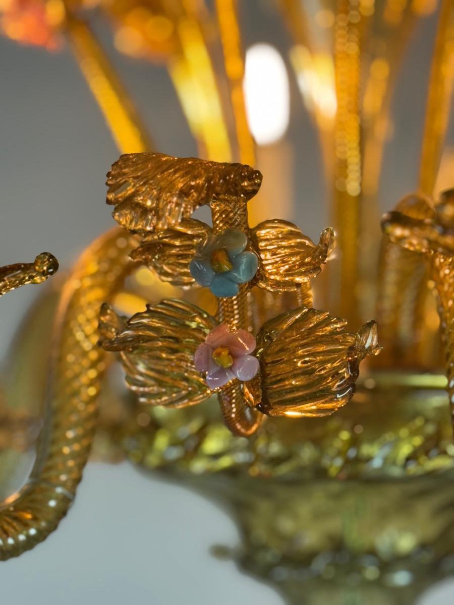 Araña veneciana de cristal de Murano multicolor con predominio del verde siglo XX en venta