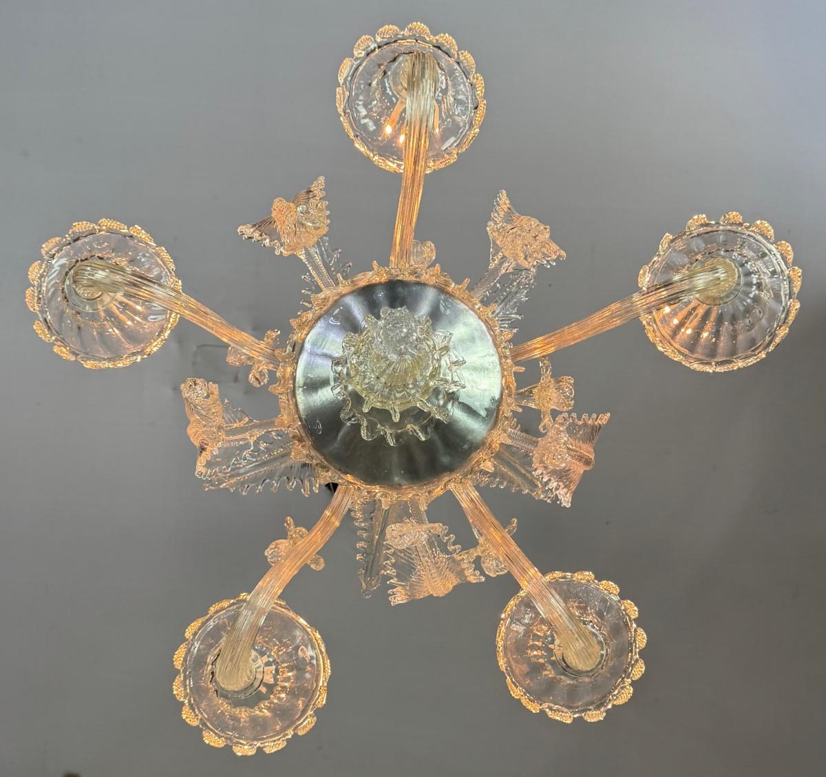 Venetian chandelier in Murano glass, 5 light arms, circa 1940 For Sale 2