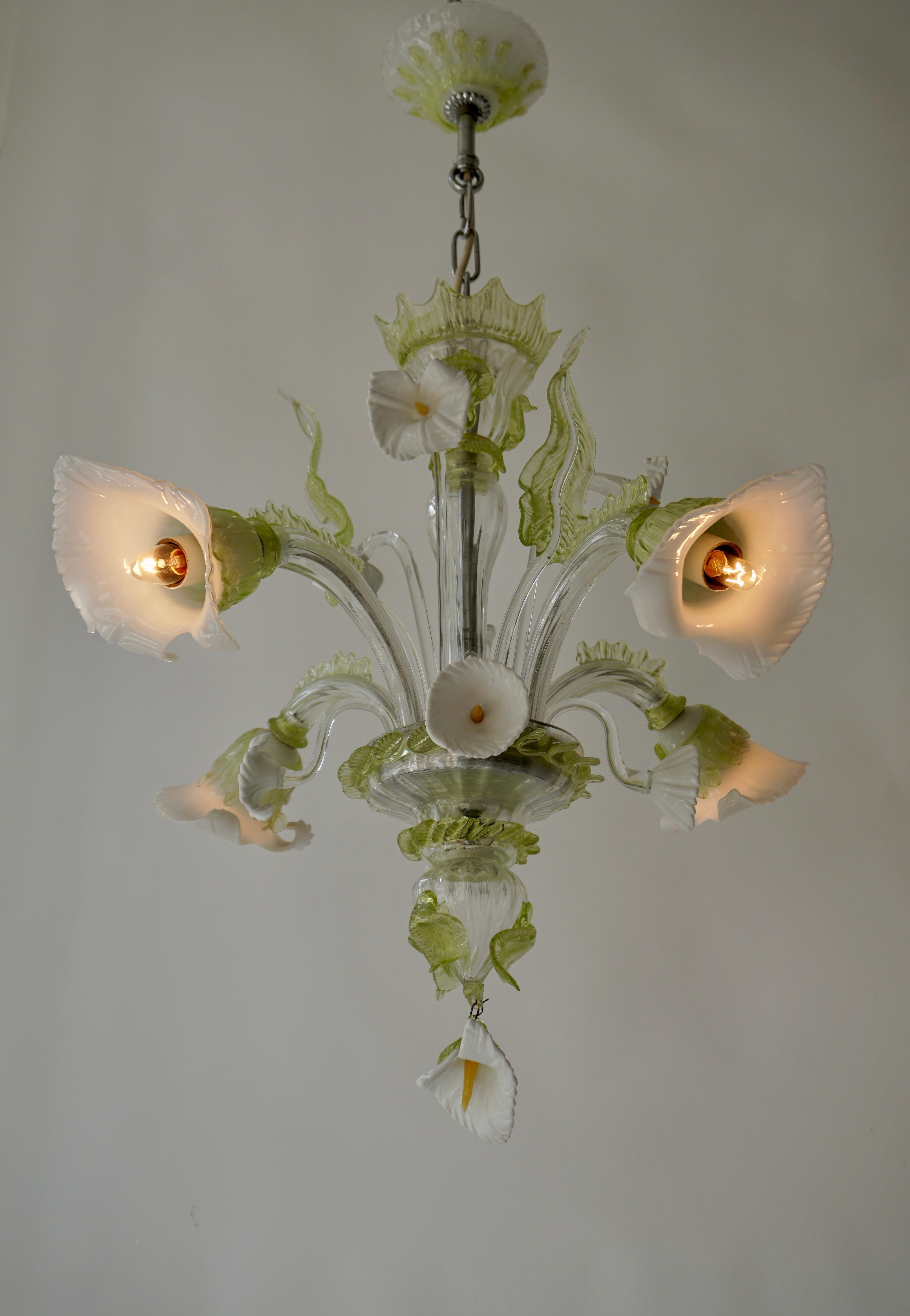 Venetian Chandelier in Murano Glass In Good Condition For Sale In Antwerp, BE