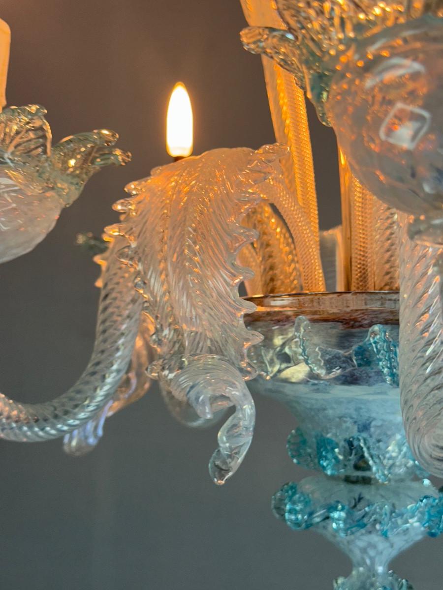 Lustre vénitien en verre de Murano dans les tons bleus, circa 1950 en vente 1