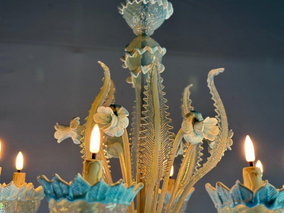 Venetian Chandelier In Murano Glass Two Tones Of Blue, Circa 1940, 8 Arms  In Excellent Condition For Sale In Honnelles, WHT