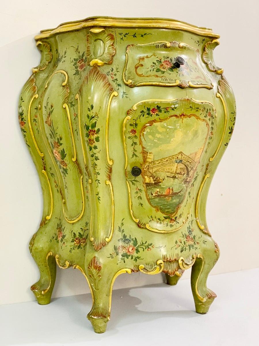 commode venitienne