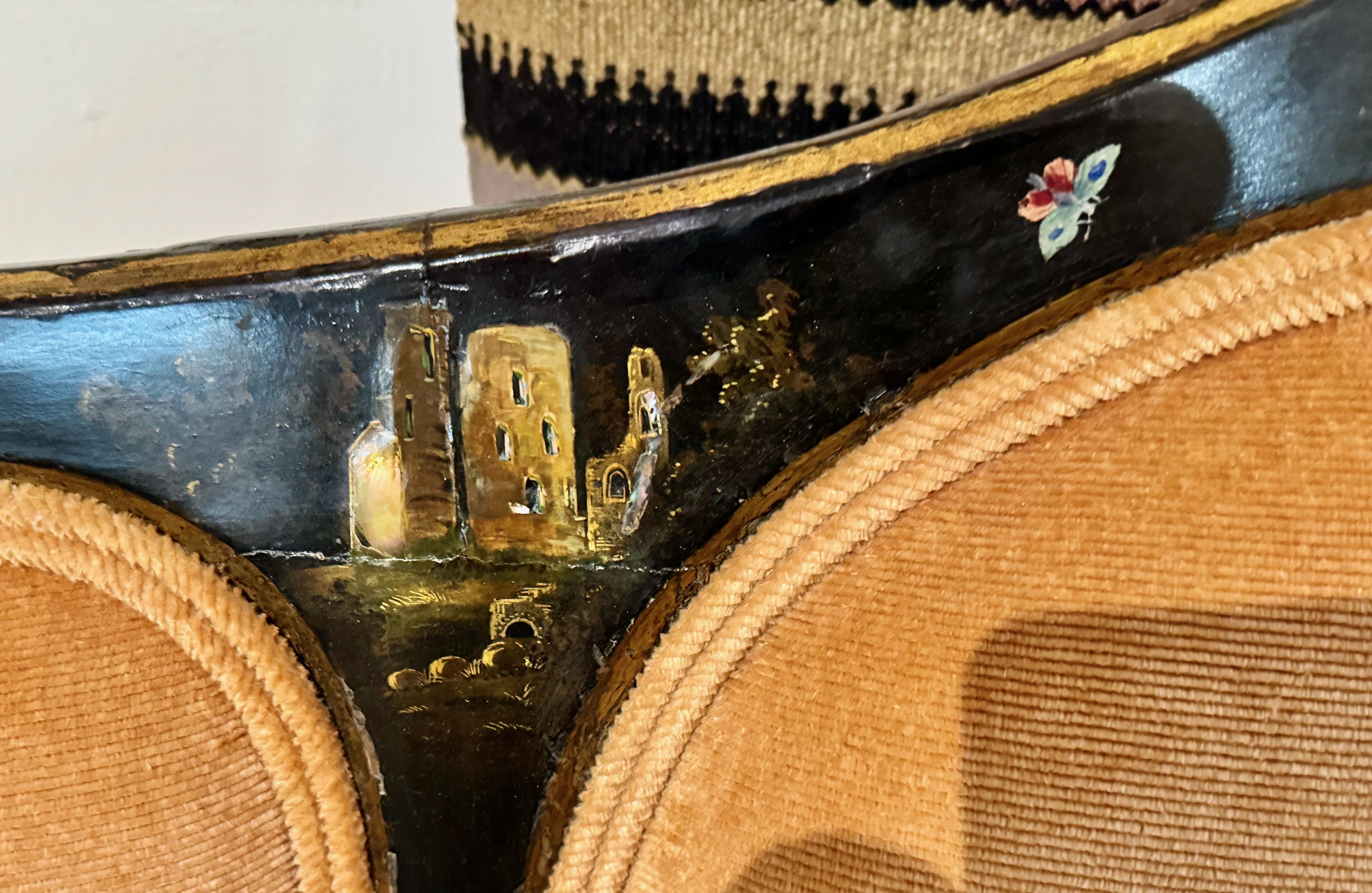 Apogée victorien Chinoiserie vénitienne et banquette en laque noire, 19e siècle en vente