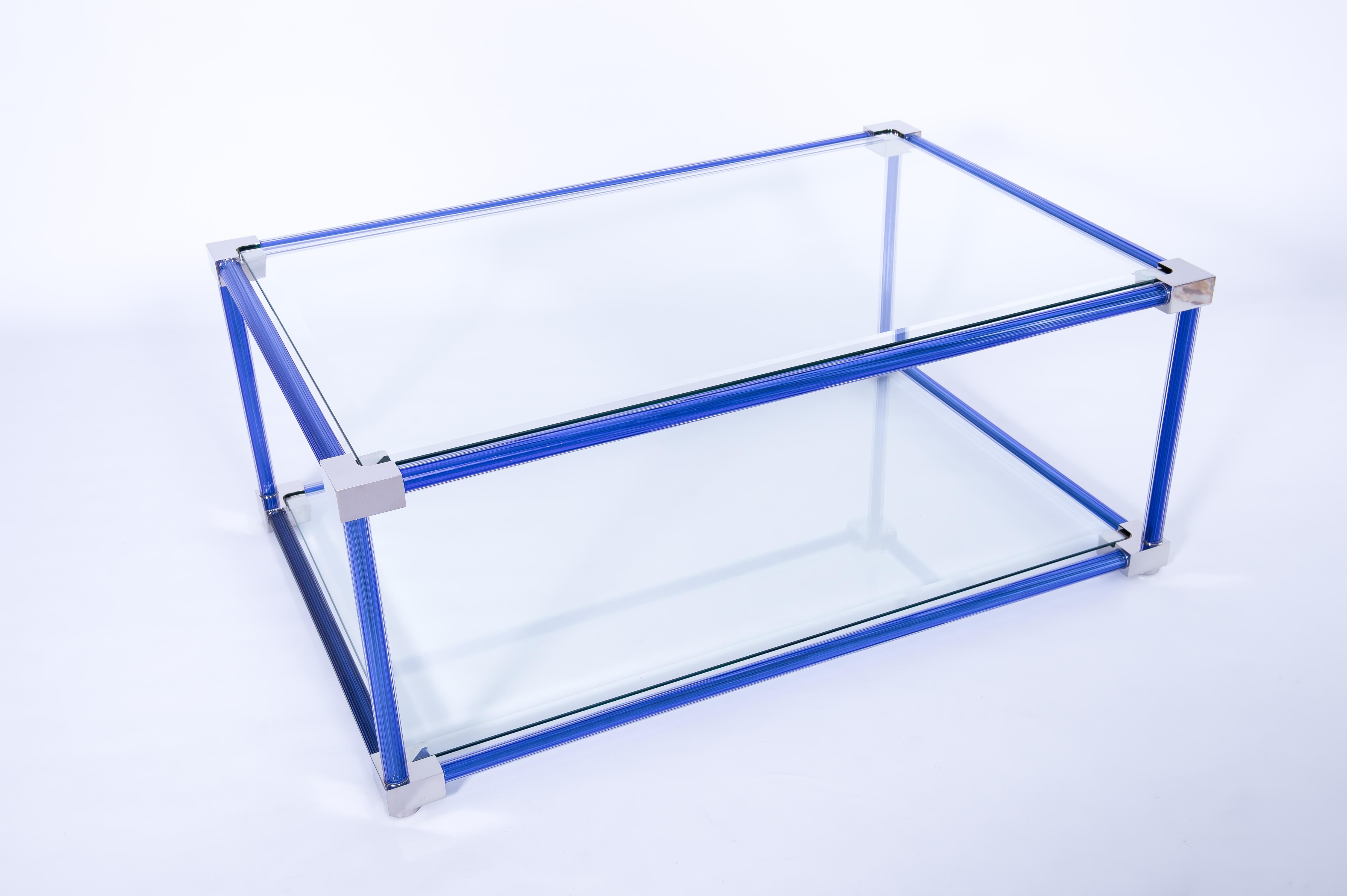 Table basse en verre de Murano, accents bleus et chromés, design italien emblématique du 21e C. en vente 13