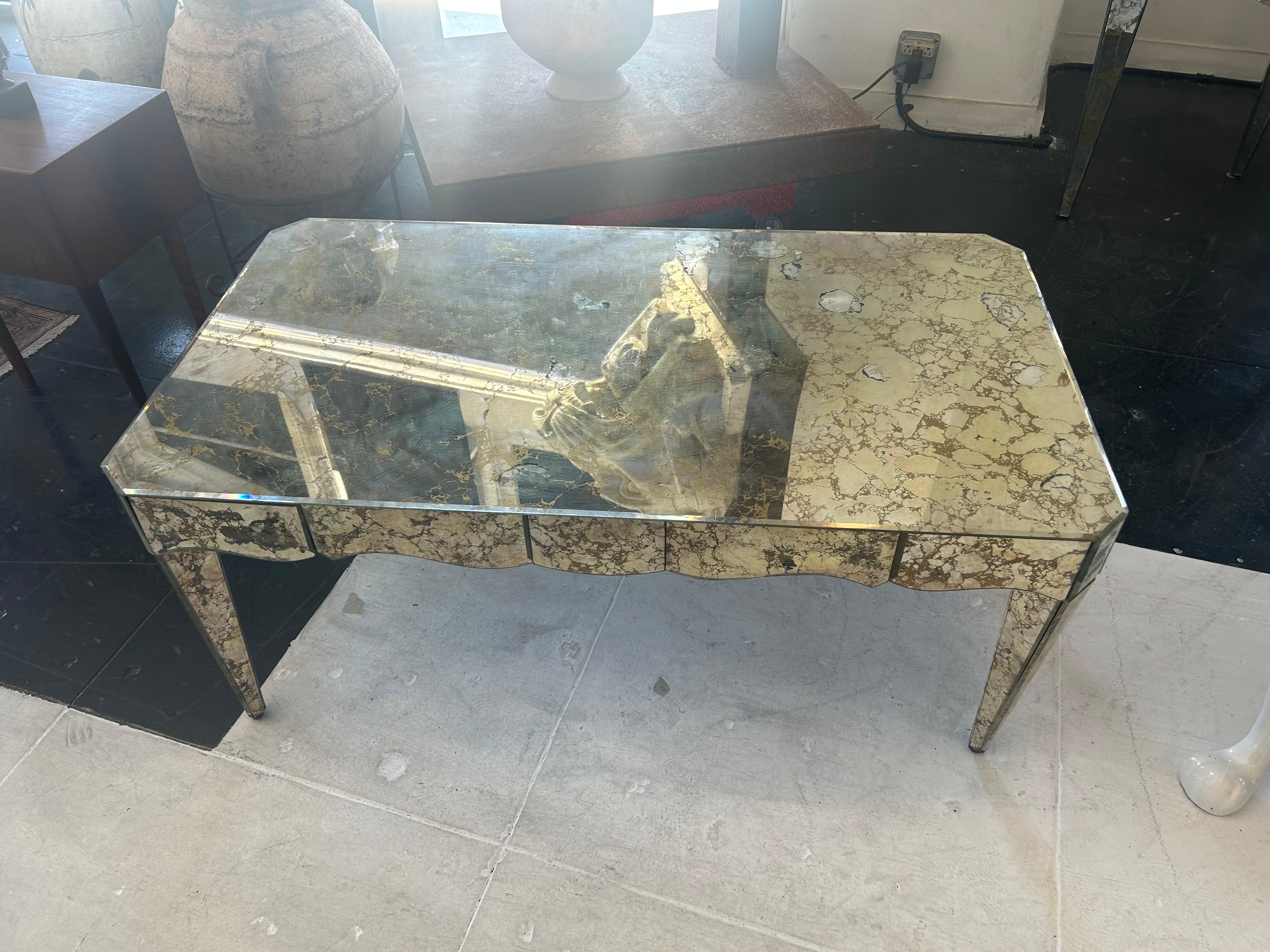 20th Century Venetian Coffee Table For Sale